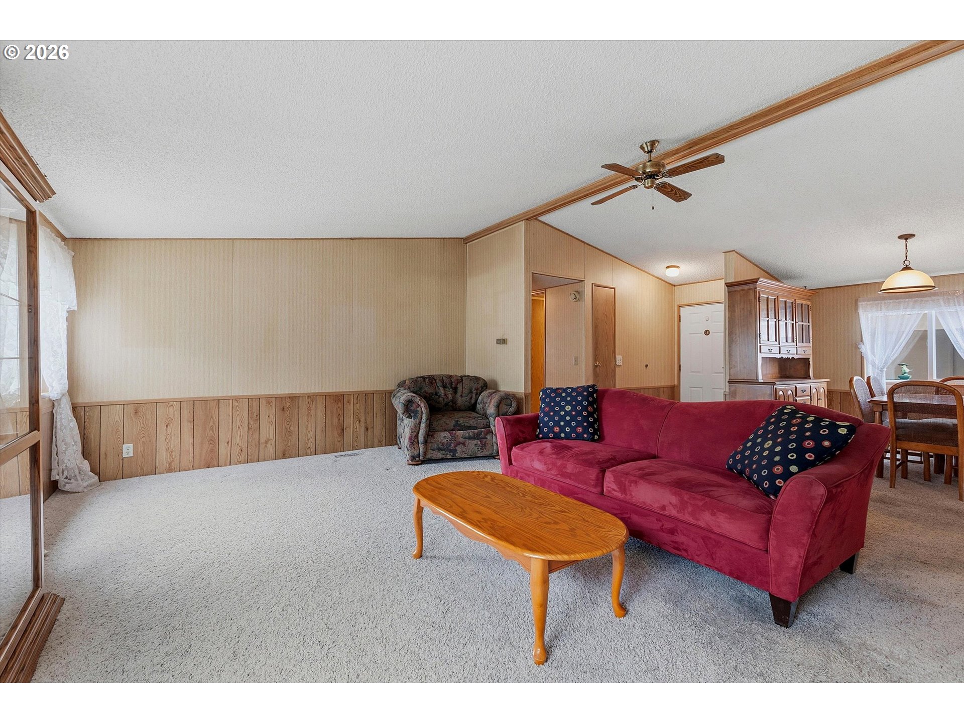 300 Se Lacreole Dr Property Photo 4