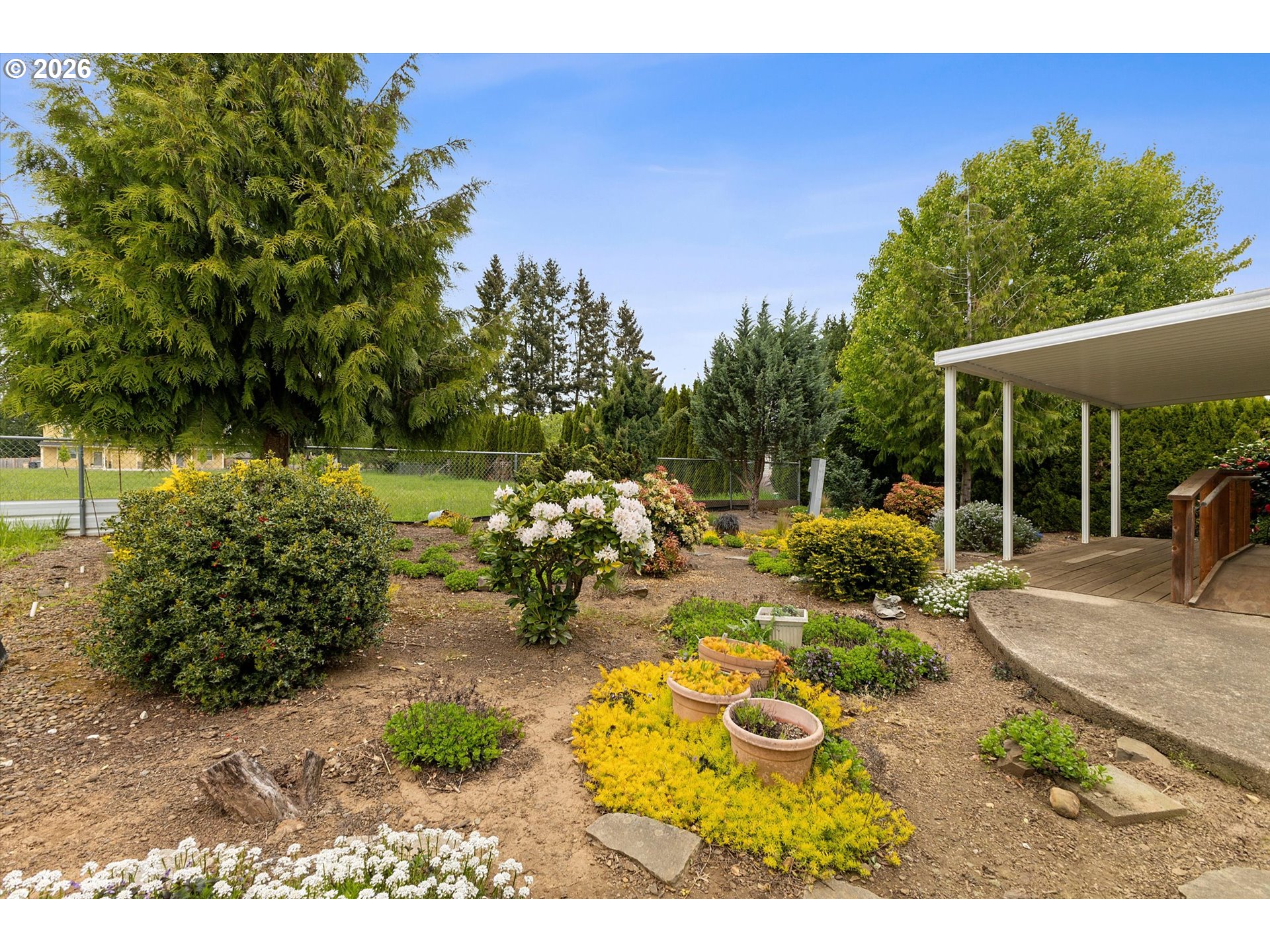 300 Se Lacreole Dr Property Photo 34