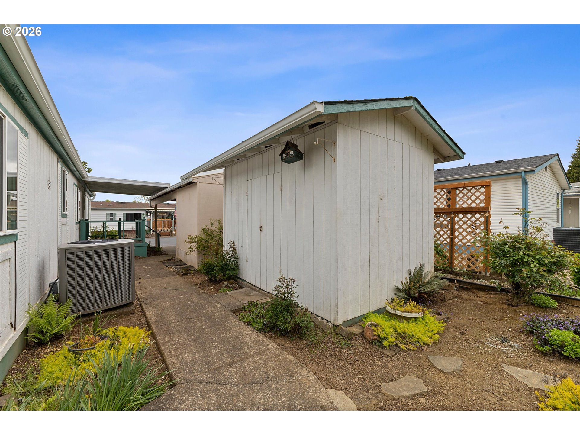 300 Se Lacreole Dr Property Photo 35