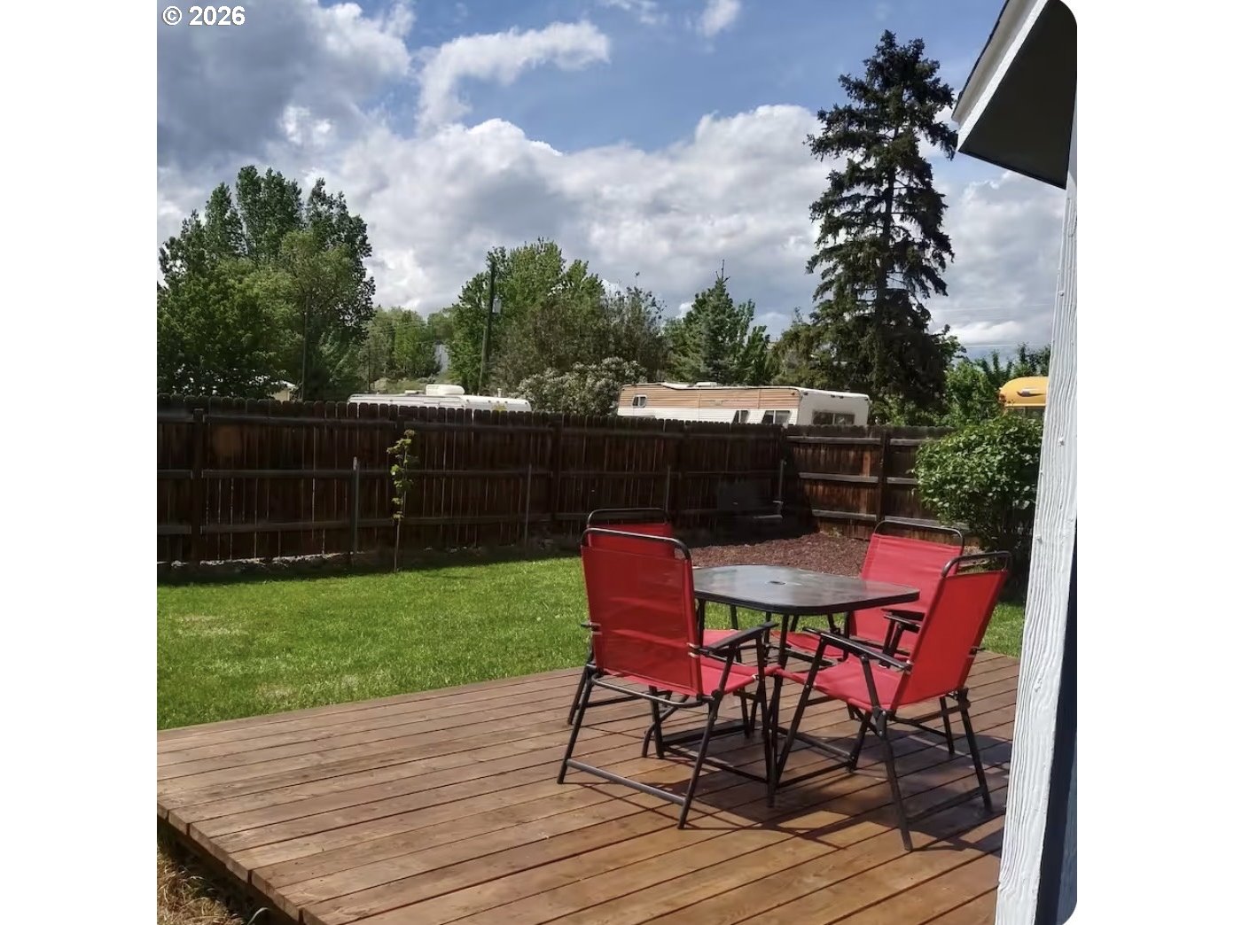 805 4th St Property Photo 17