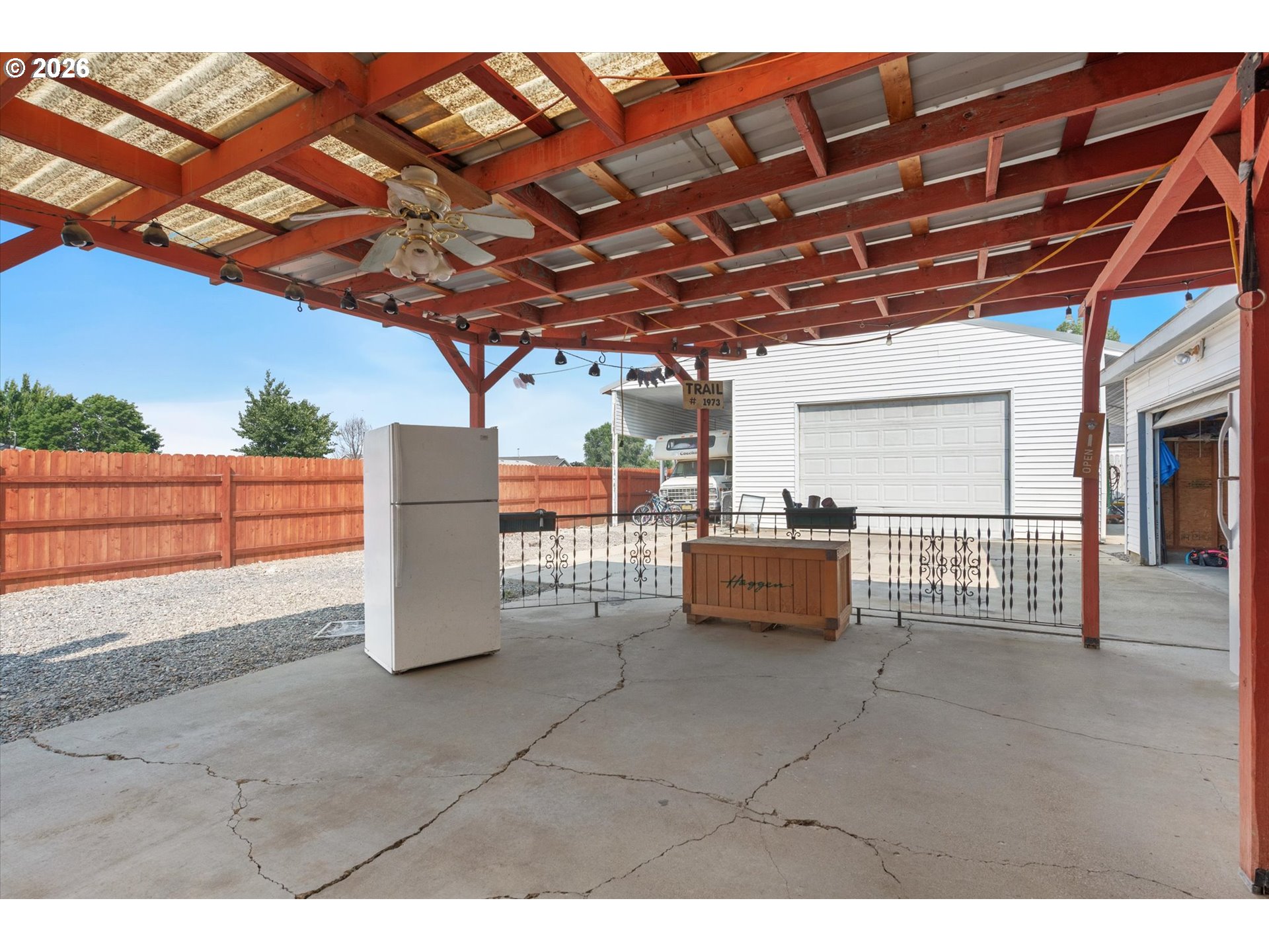 3310 Cedar St Property Photo 40