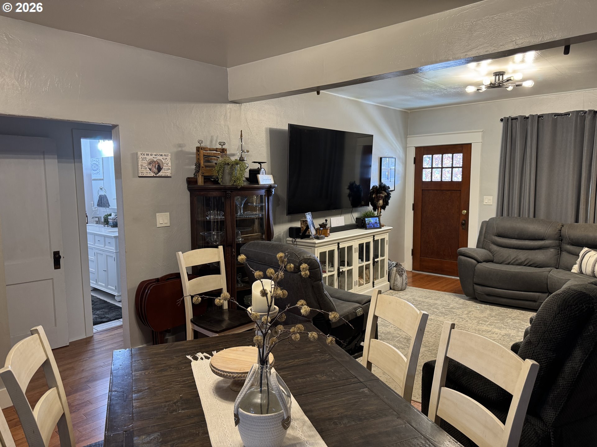 221 E Court St Property Photo 10