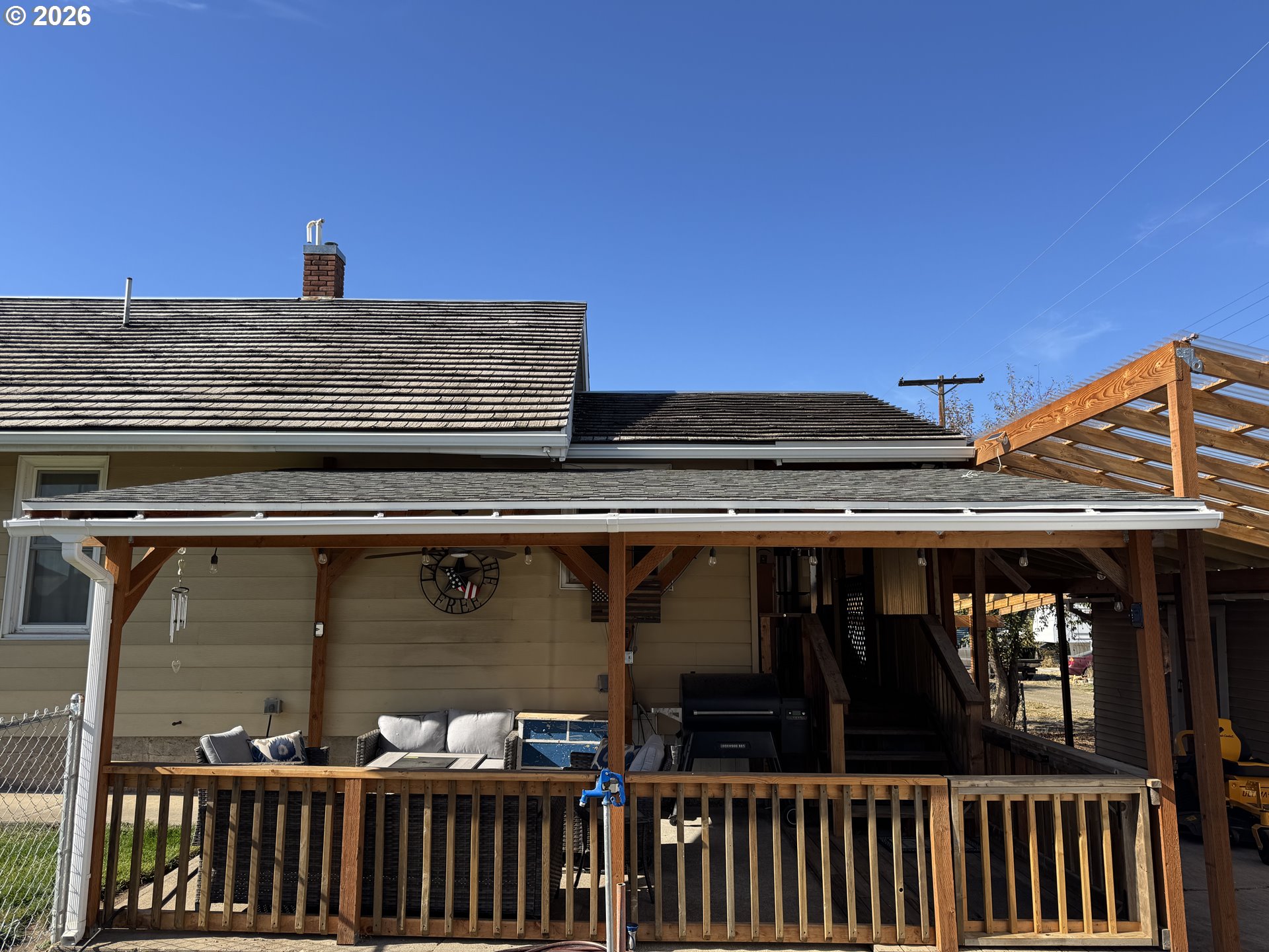 221 E Court St Property Photo 31