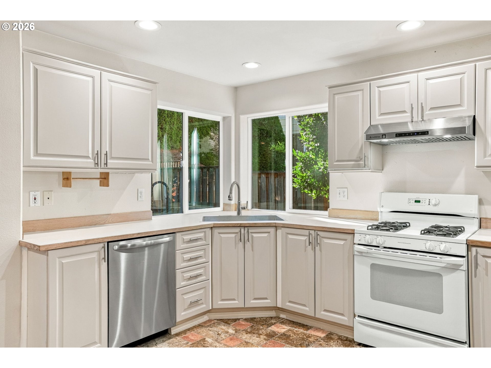 16038 Sw Tuscany St Property Photo 14