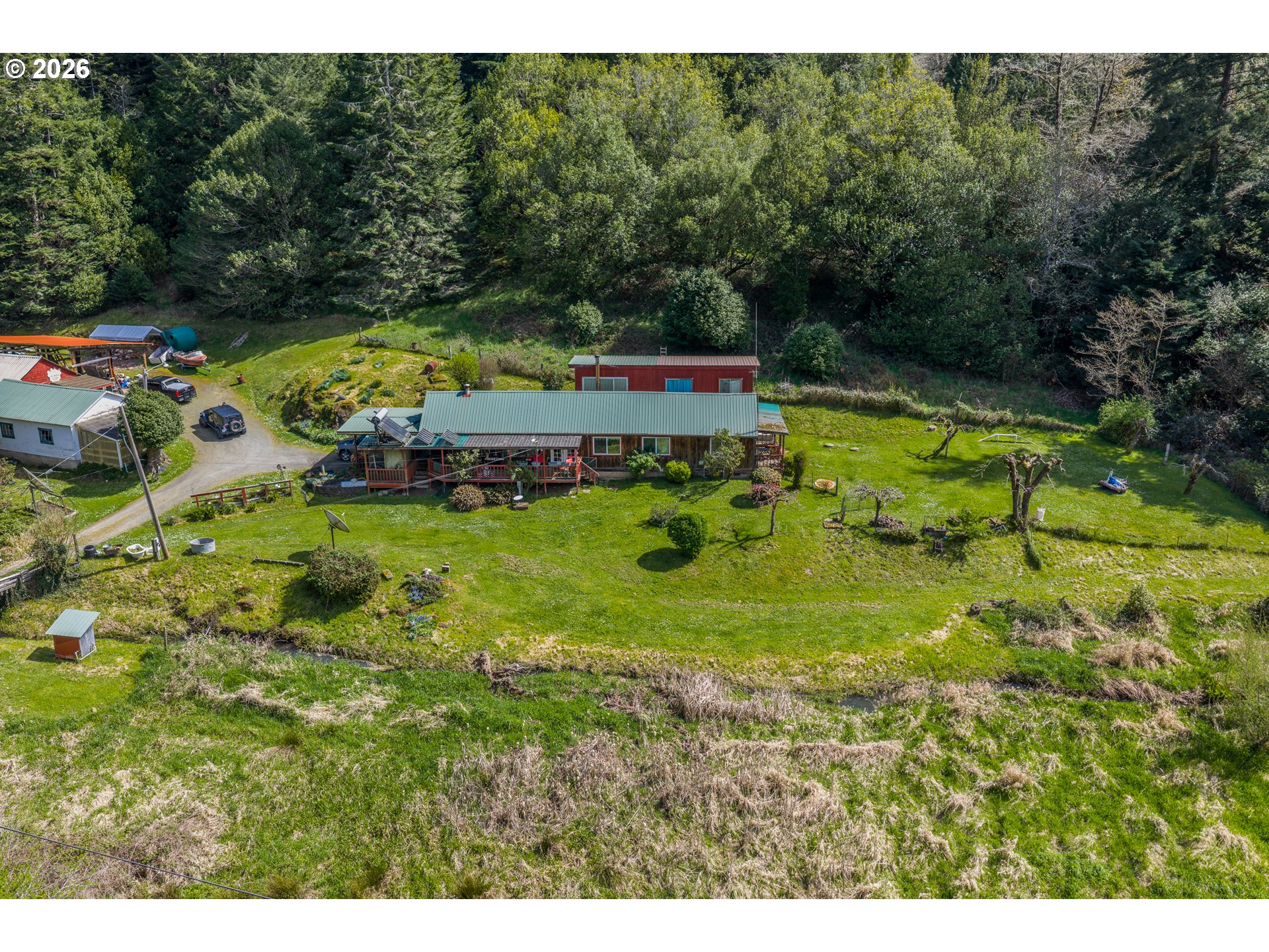 55395 Glen Aiken Creek Rd Property Photo 8