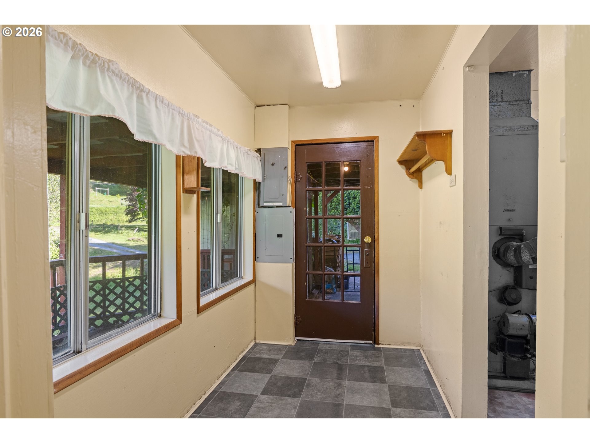 55395 Glen Aiken Creek Rd Property Photo 18
