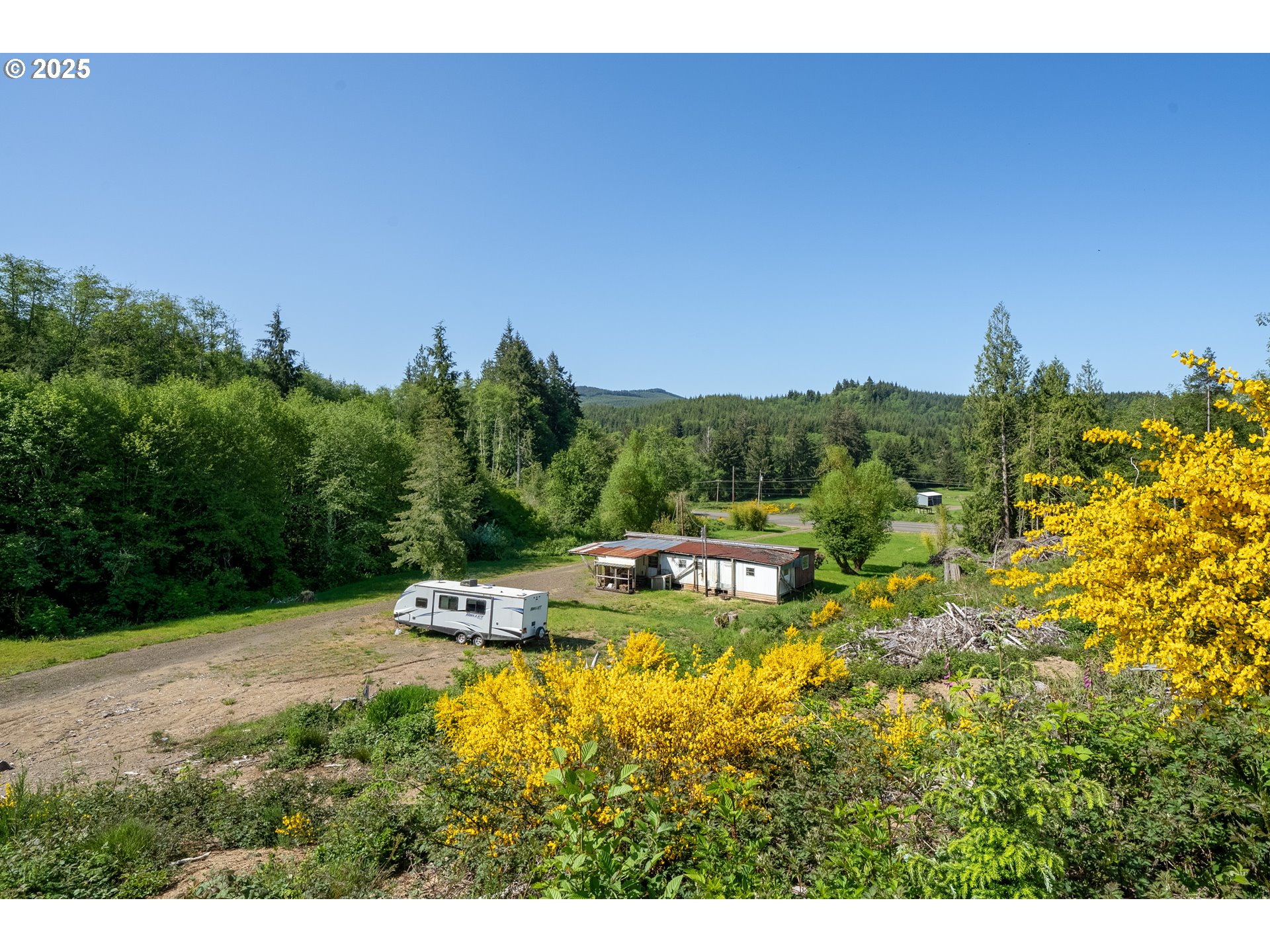 16915 S Highway 101 Property Photo 4