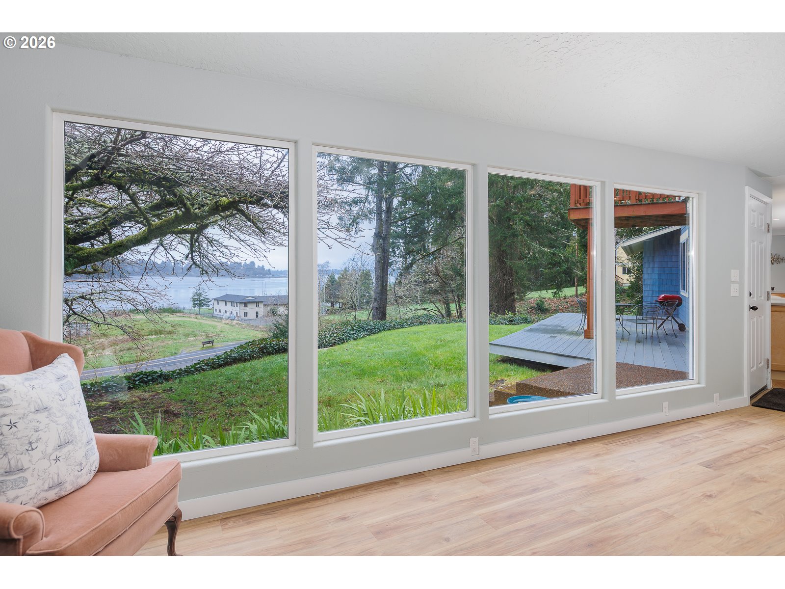 3823 Yaquina Bay Rd Property Photo 5