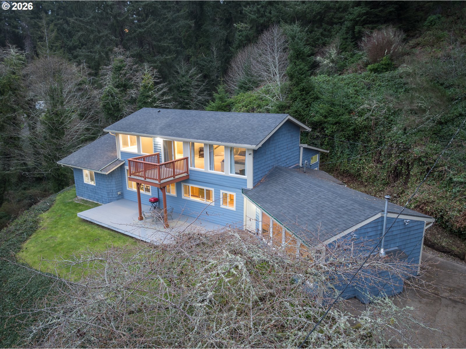 3823 Yaquina Bay Rd Property Photo 12