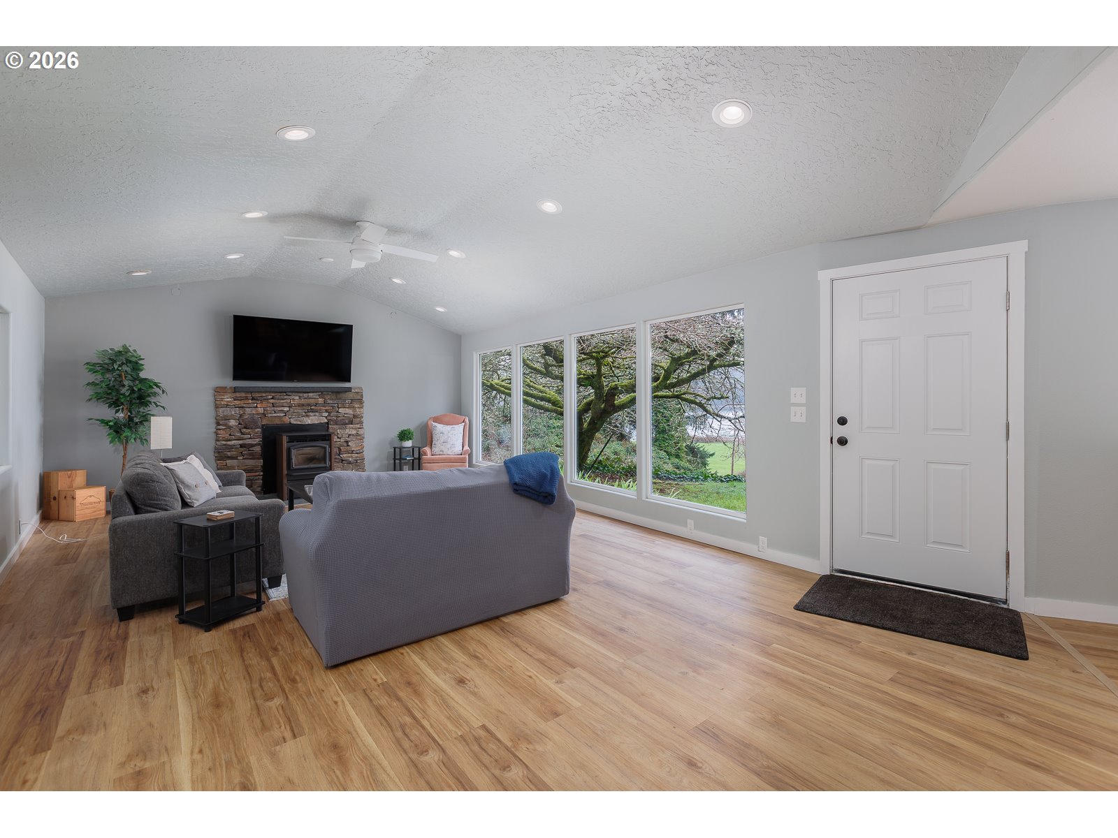 3823 Yaquina Bay Rd Property Photo 46