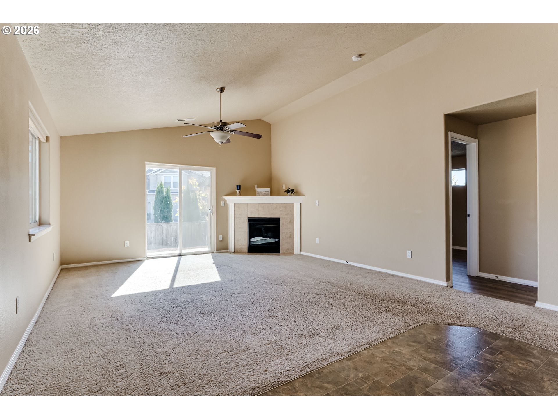 1942 Adelman Loop Property Photo 5