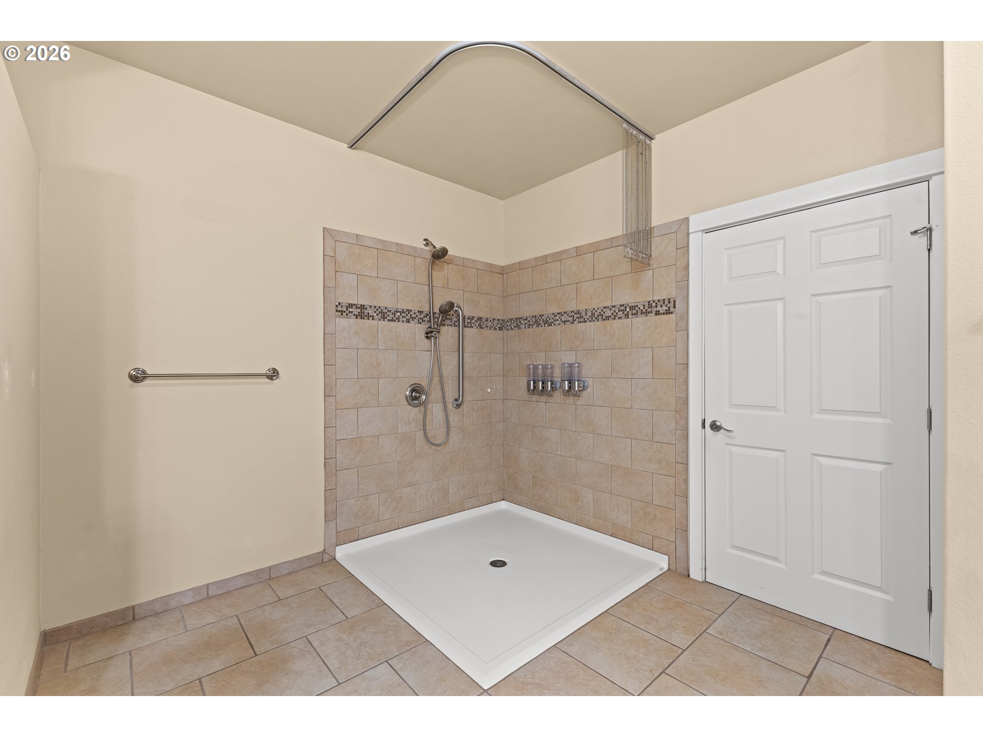 2195 Garfield St Property Photo 24