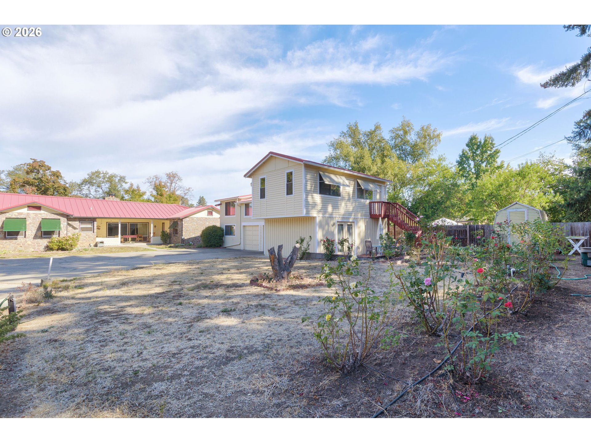 547 Oakdale Dr Property Photo 8