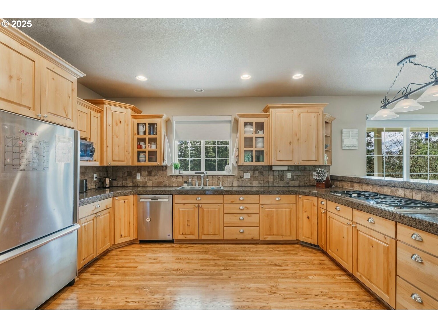 8100 Briar Ln Property Photo 14