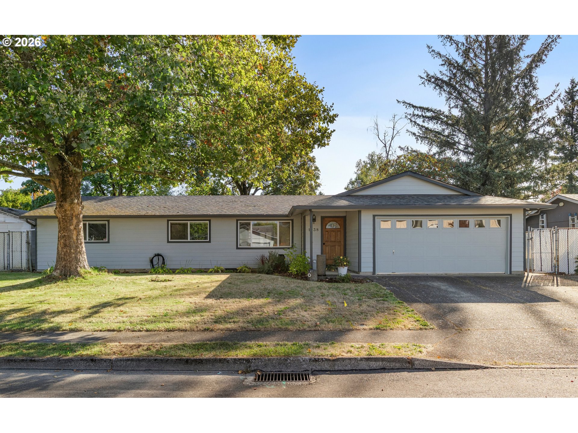 1438 Se Cochran Dr Property Photo 1