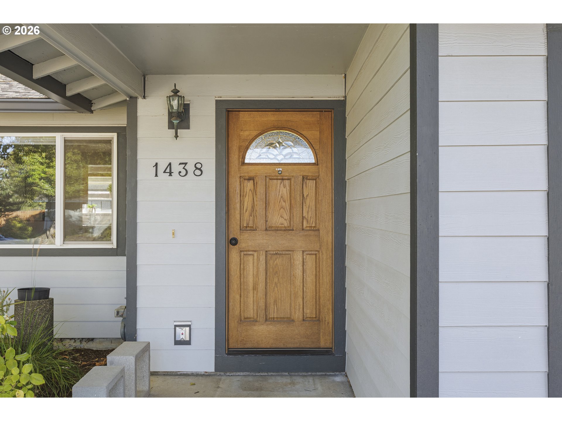 1438 Se Cochran Dr Property Photo 3