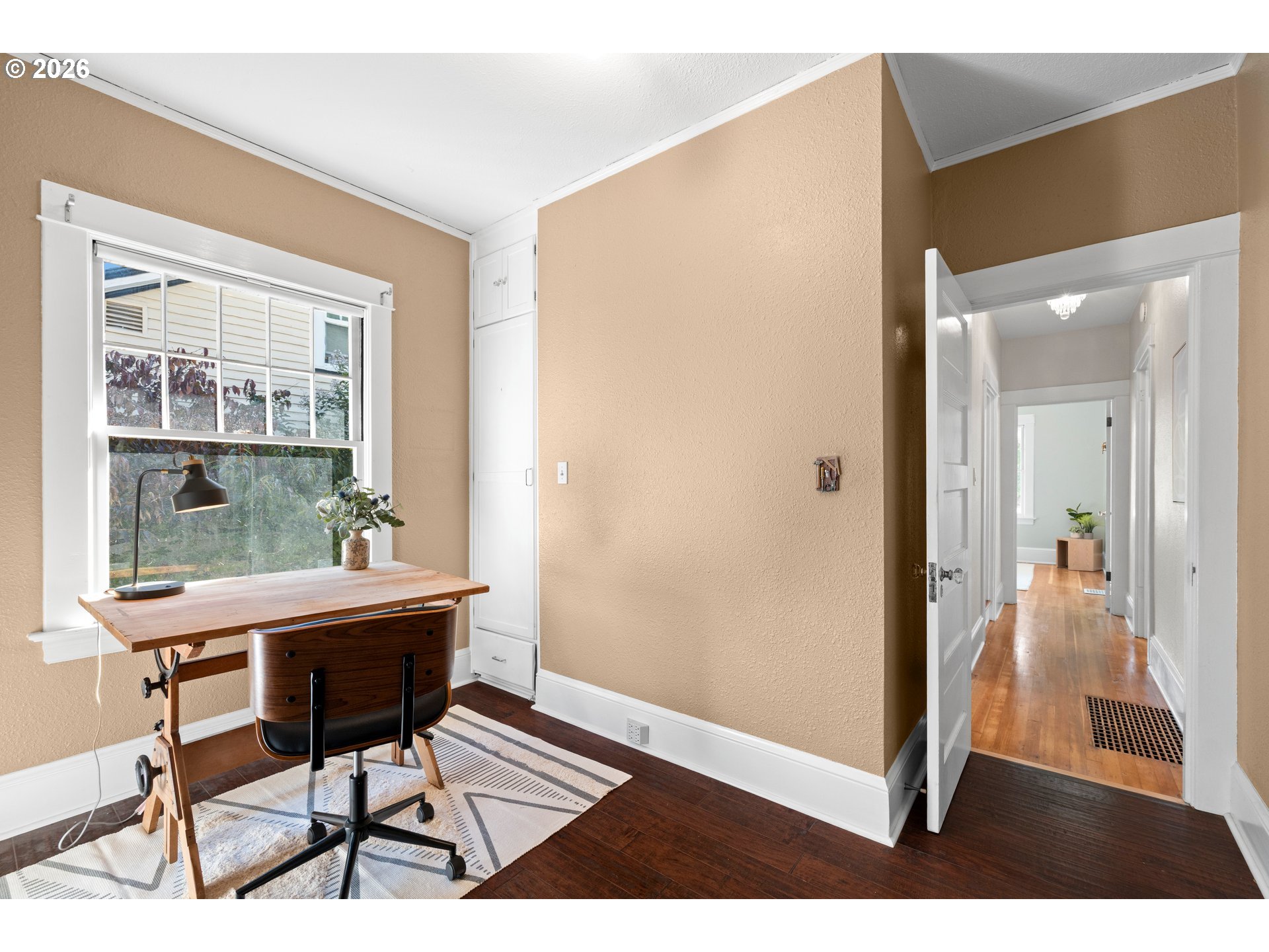 1727 N Winchell St Property Photo 18