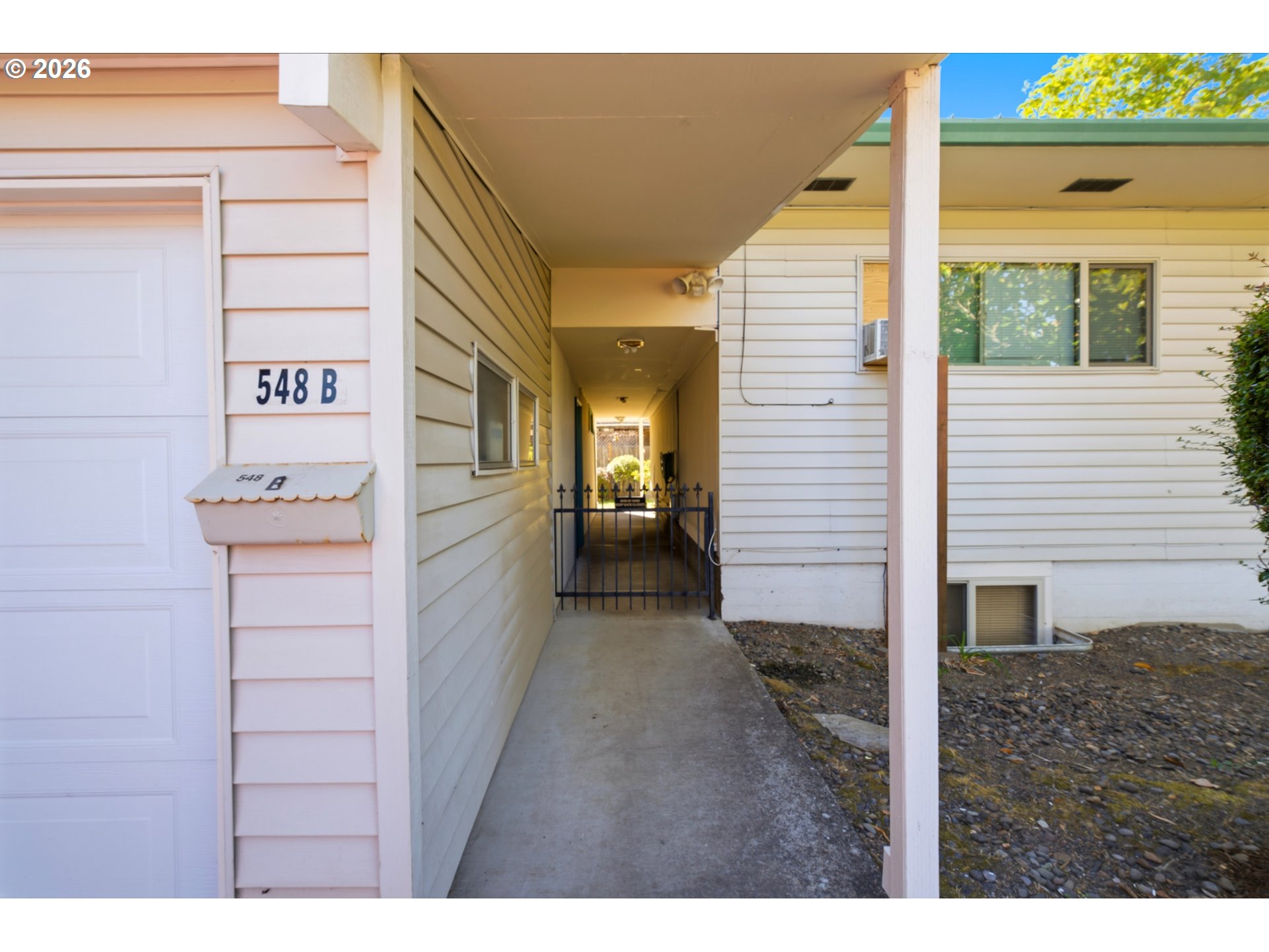 548 Nw 18th St Property Photo 5