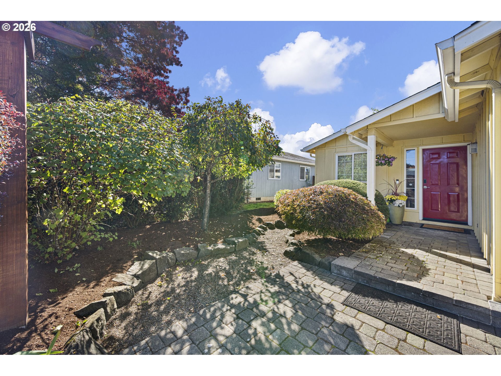 2092 Four Oak Grange Rd Property Photo 2