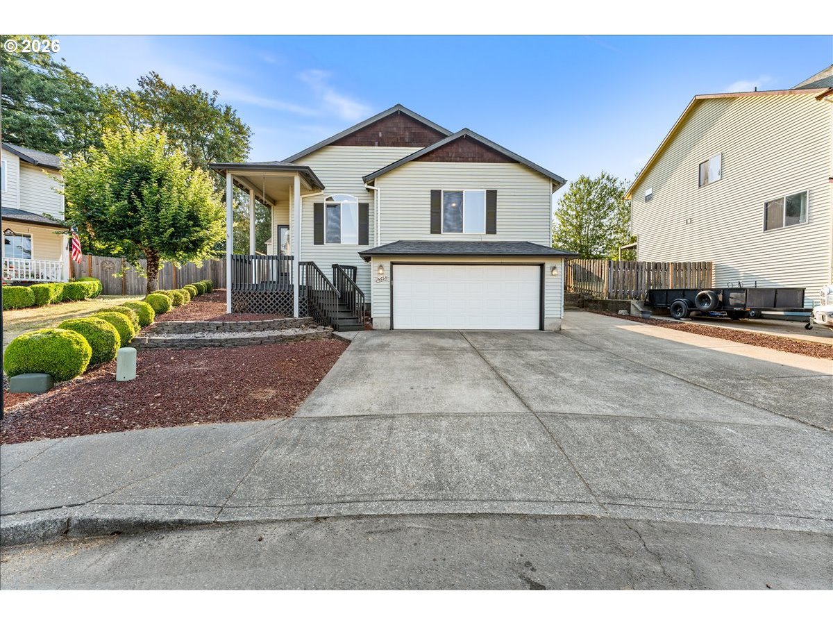 15653 Jade Glen Ave Property Photo 1