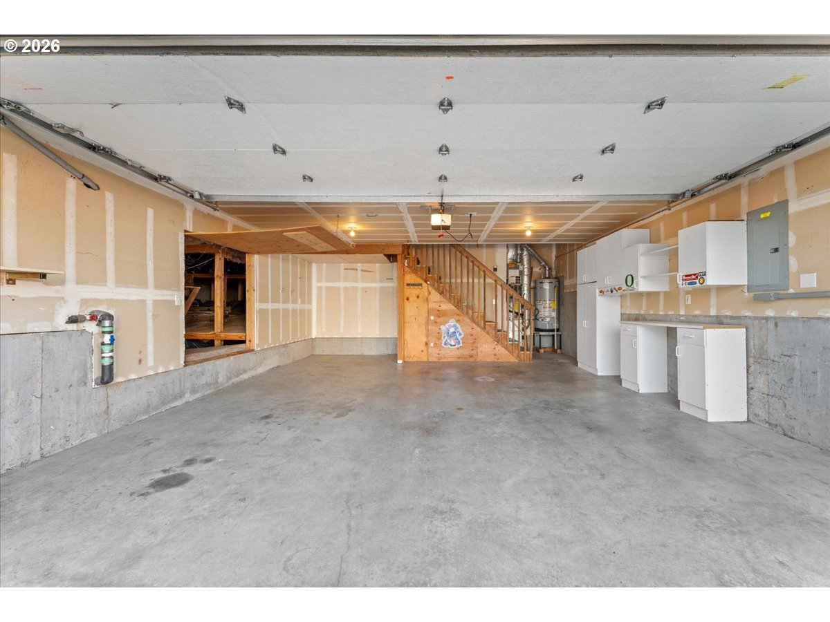 15653 Jade Glen Ave Property Photo 34