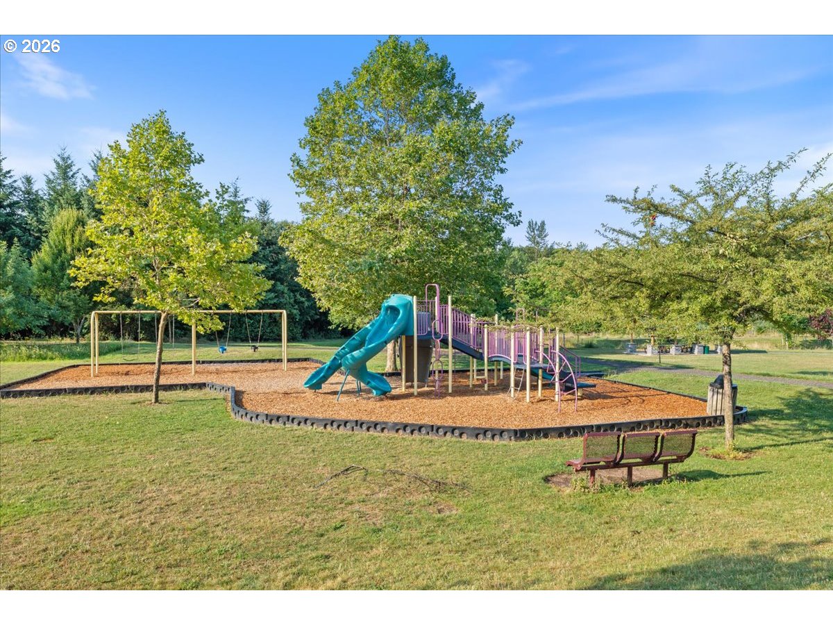 15653 Jade Glen Ave Property Photo 41