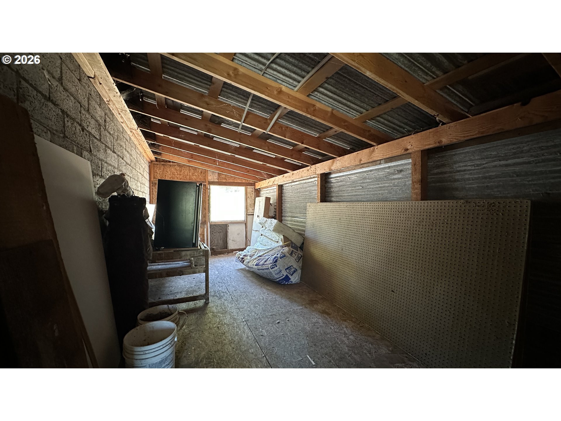 910 Willow St Property Photo 18