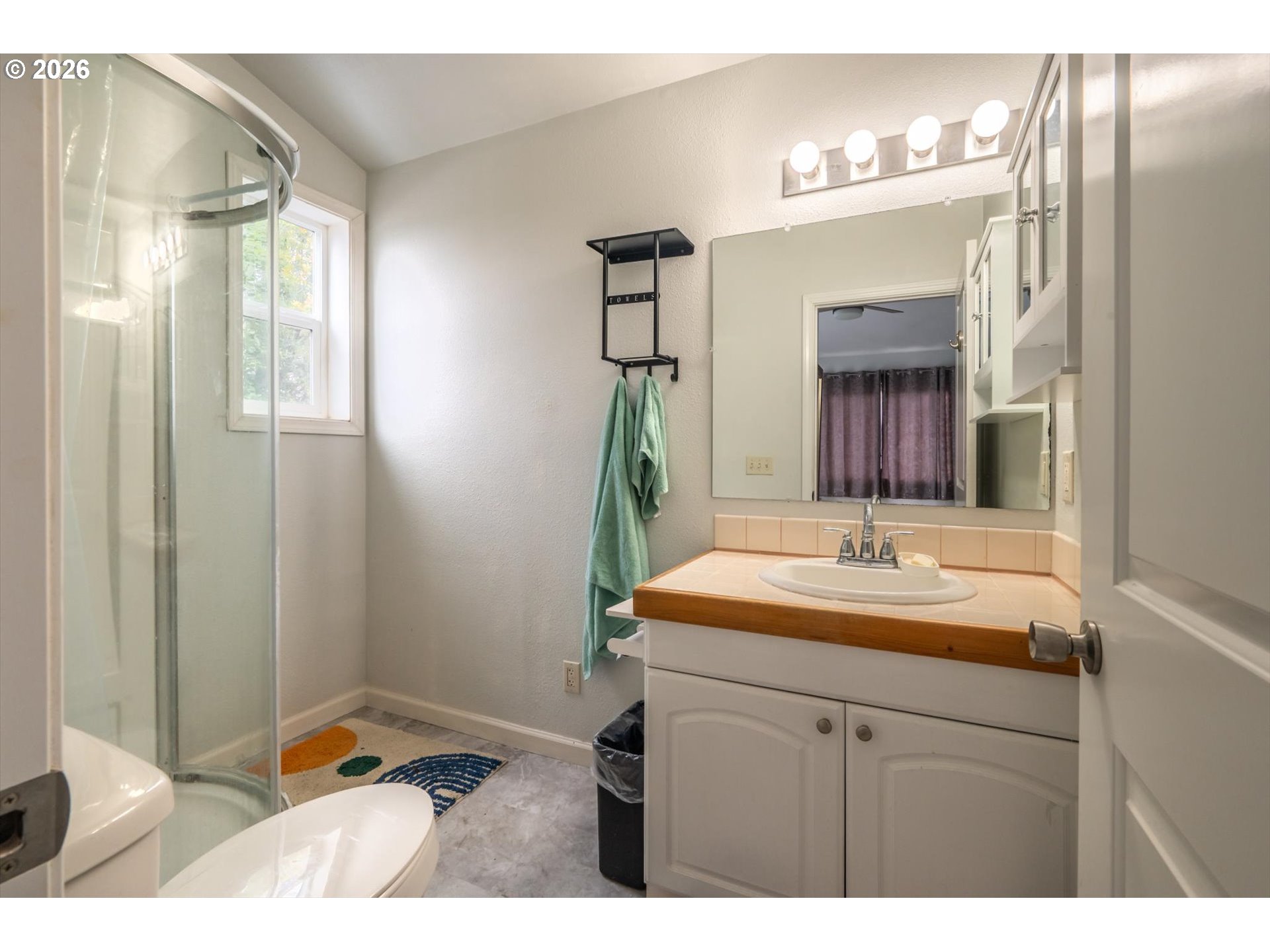 1080 State St Property Photo 25