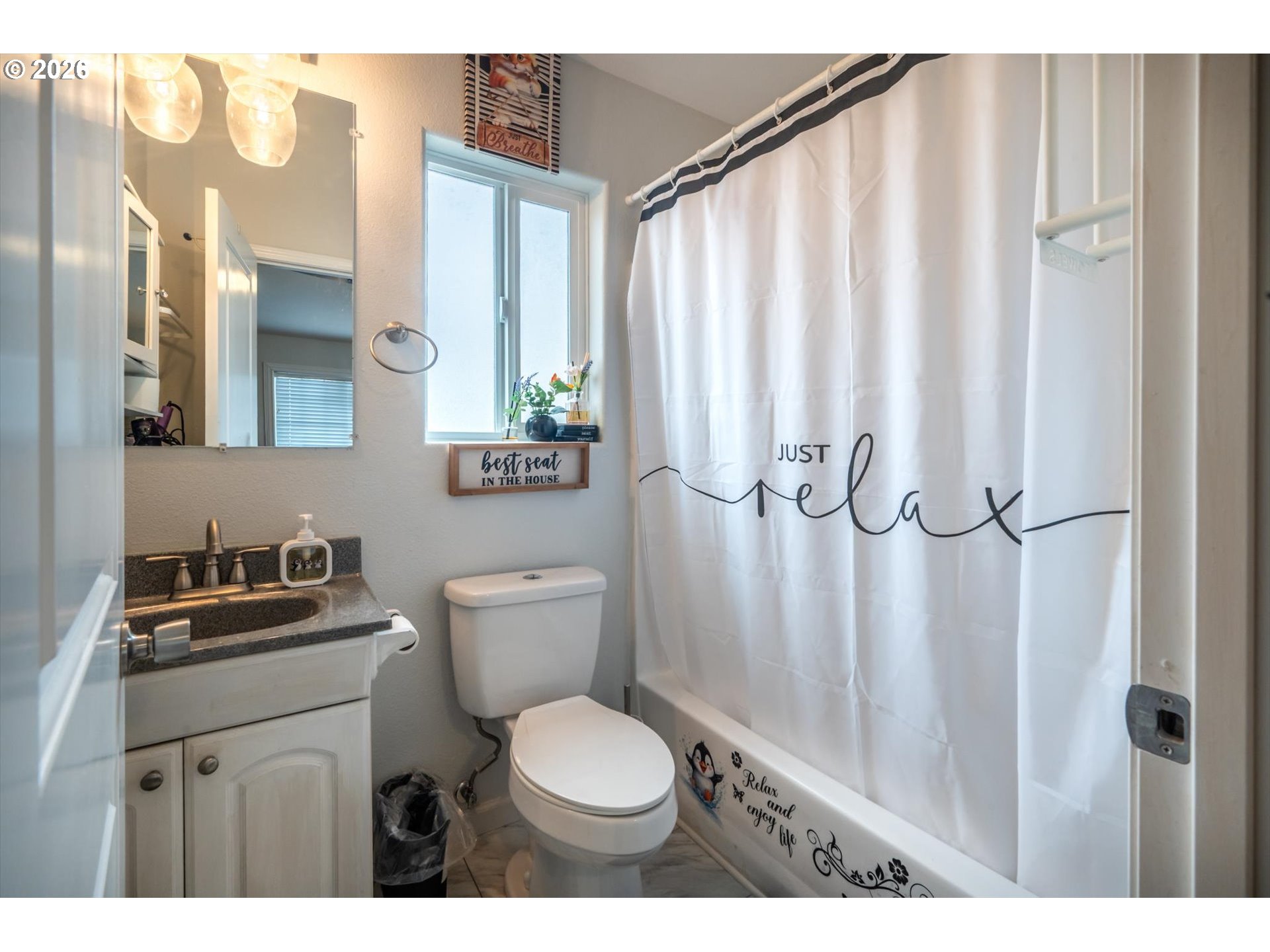 1080 State St Property Photo 32