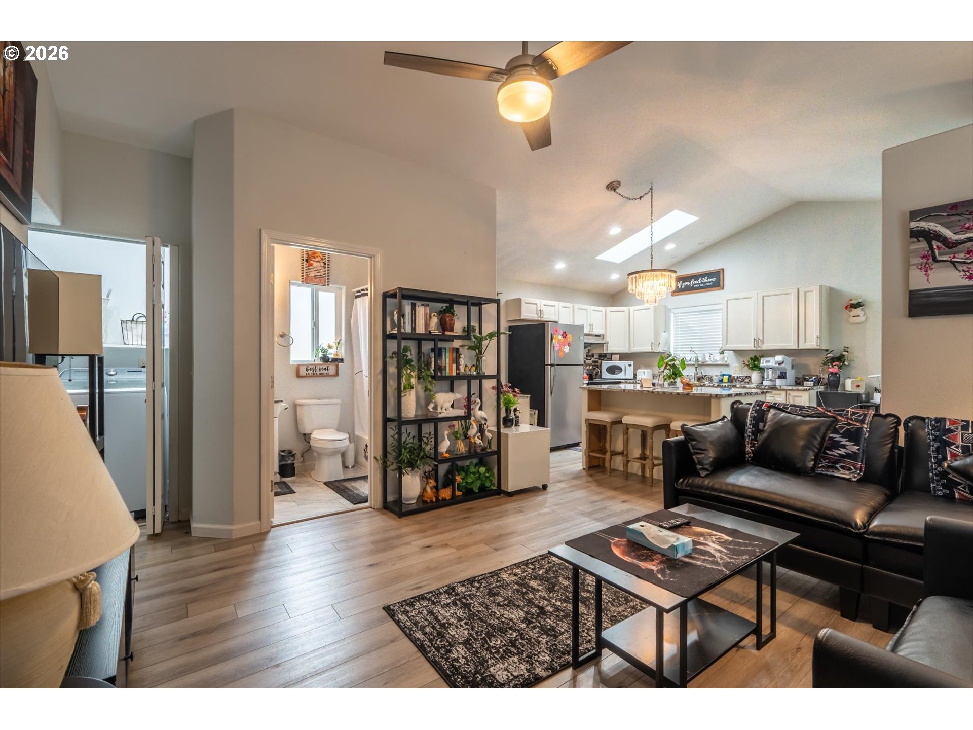 1080 State St Property Photo 33
