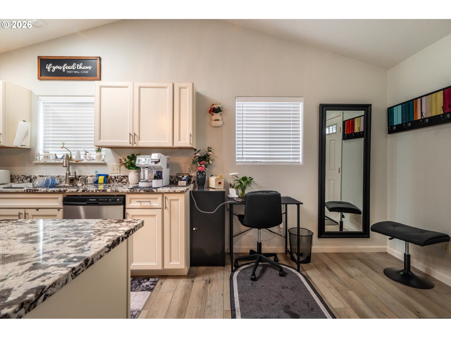 1080 State St Property Photo 38