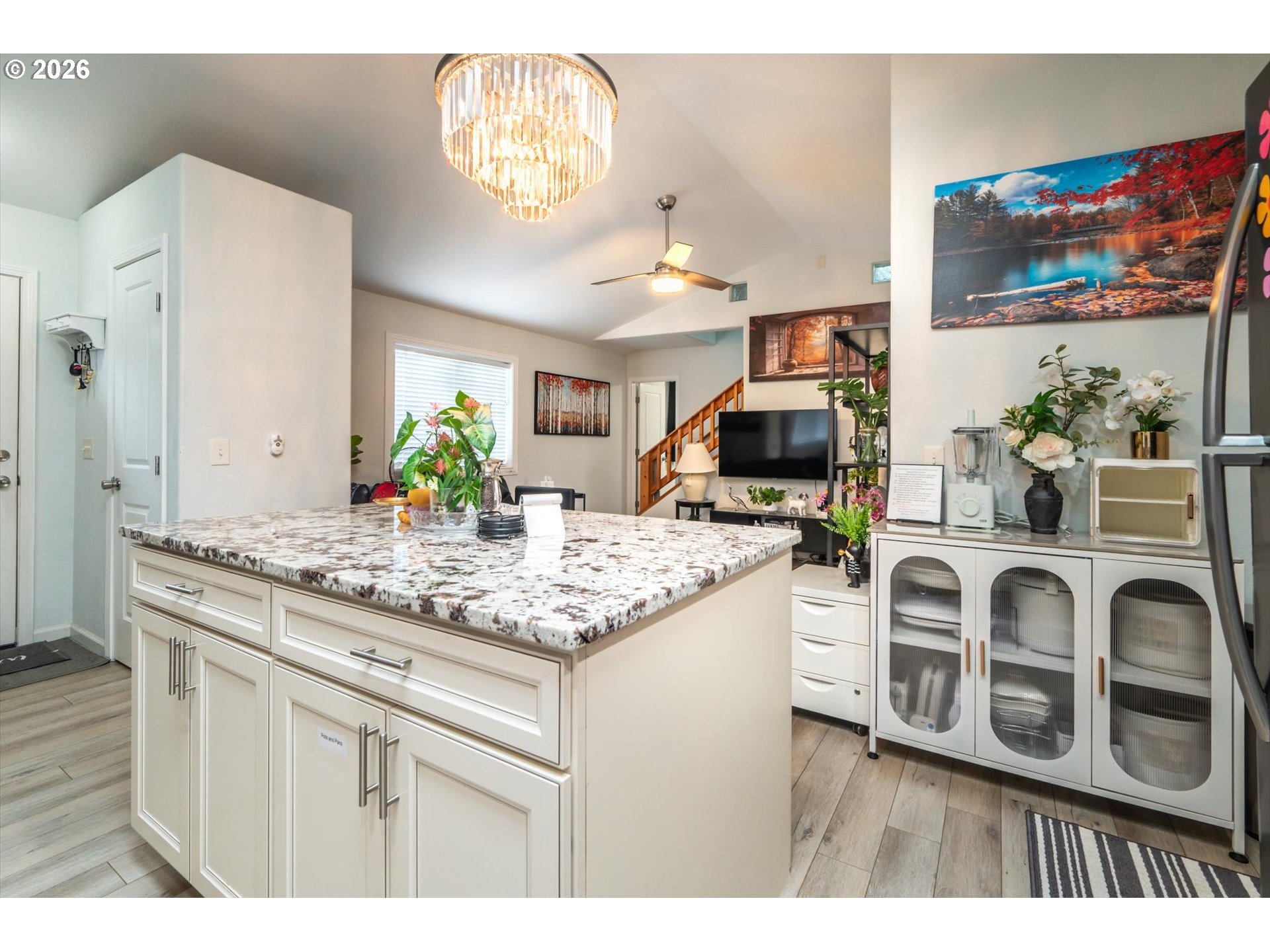 1080 State St Property Photo 43