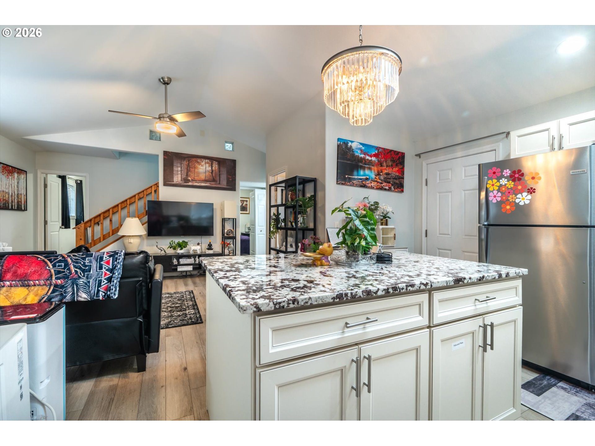 1080 State St Property Photo 46