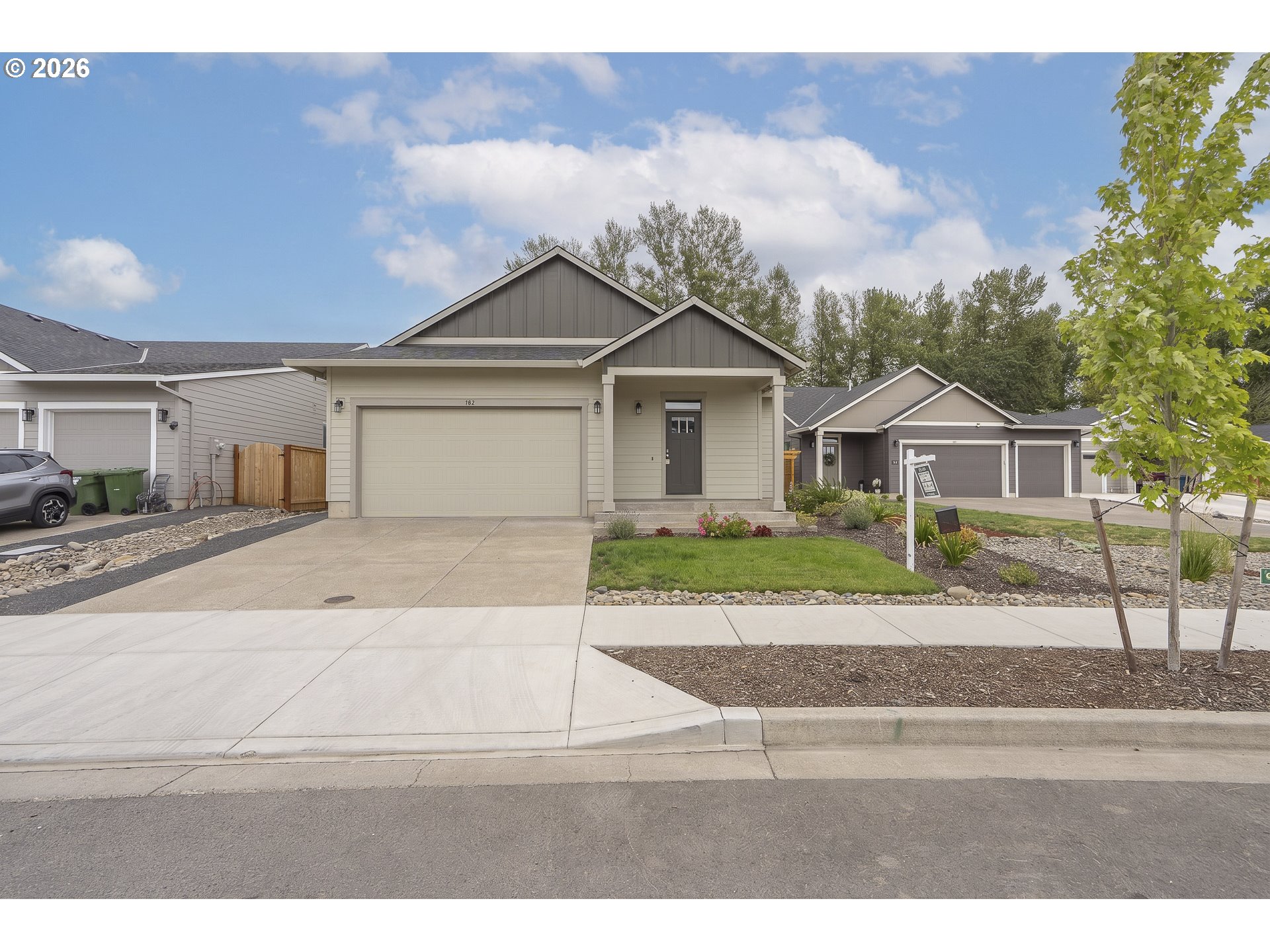 702 Tigerlily St Property Photo 2