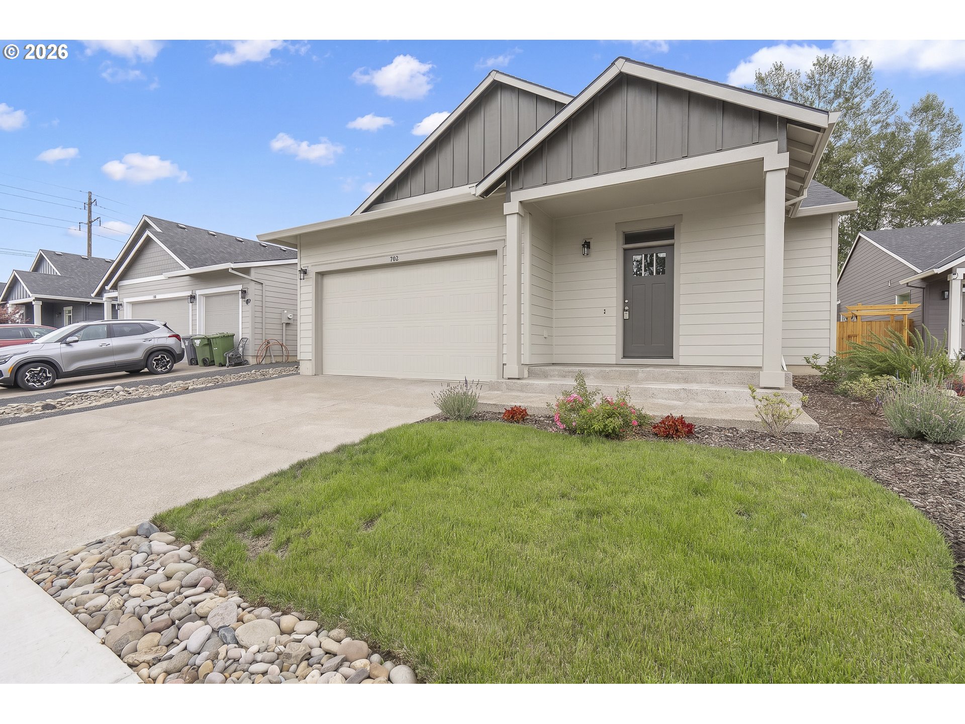 702 Tigerlily St Property Photo 4