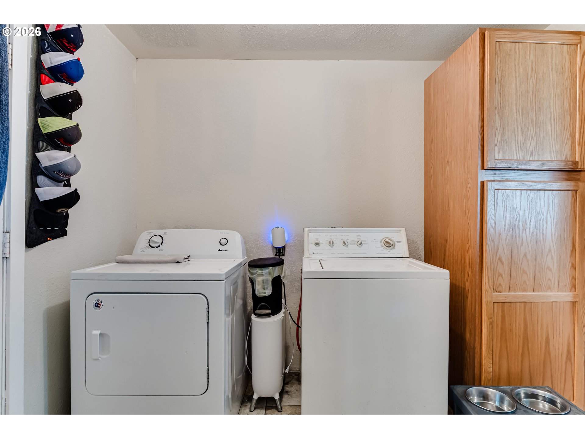 525 21st St Property Photo 18