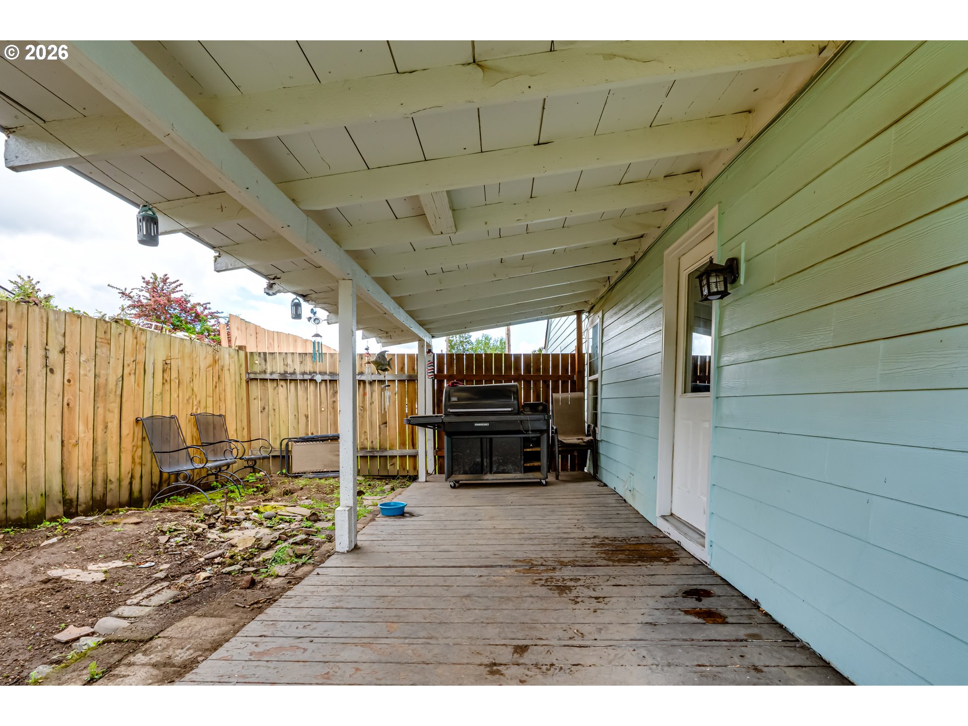 525 21st St Property Photo 32