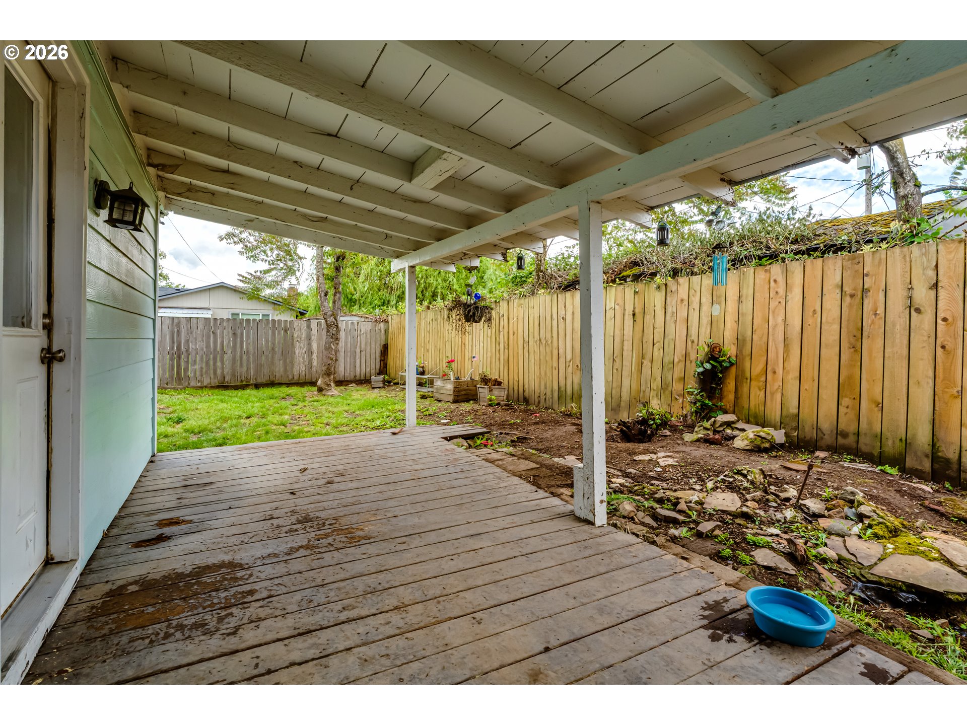 525 21st St Property Photo 33