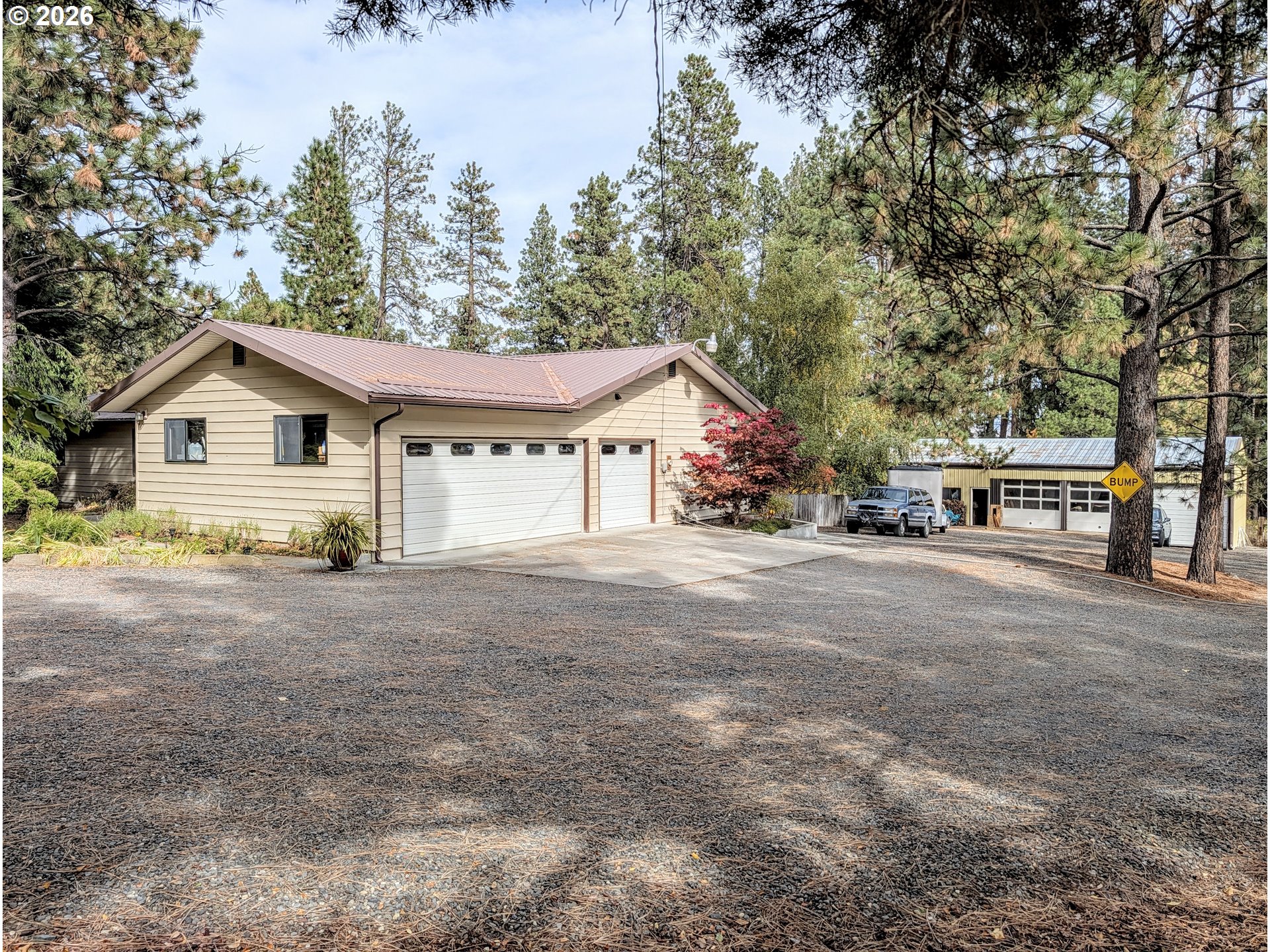 65721 Hunter Rd Property Photo 1