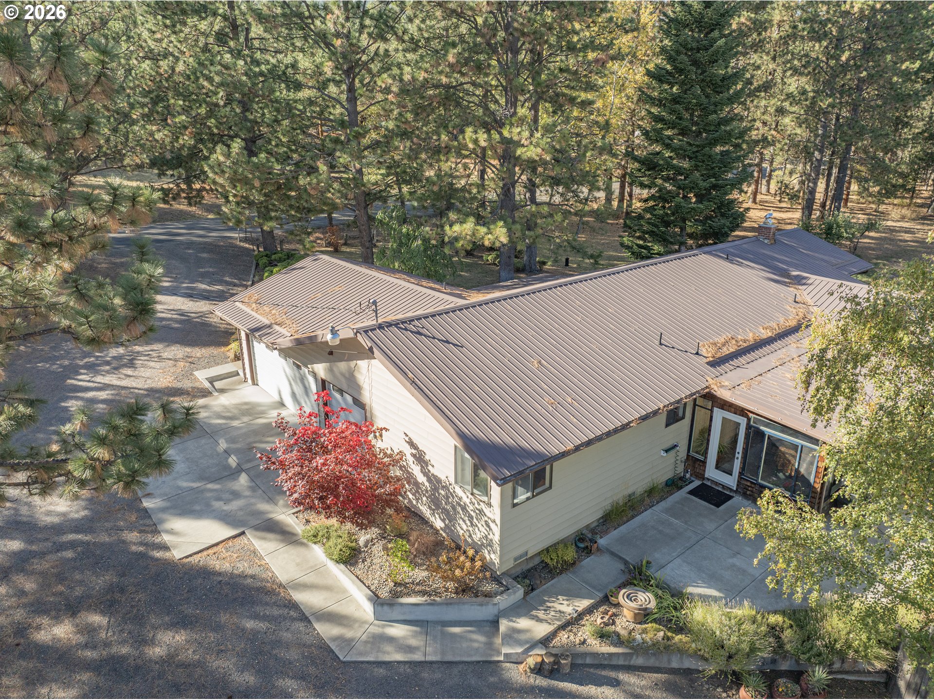 65721 Hunter Rd Property Photo 3