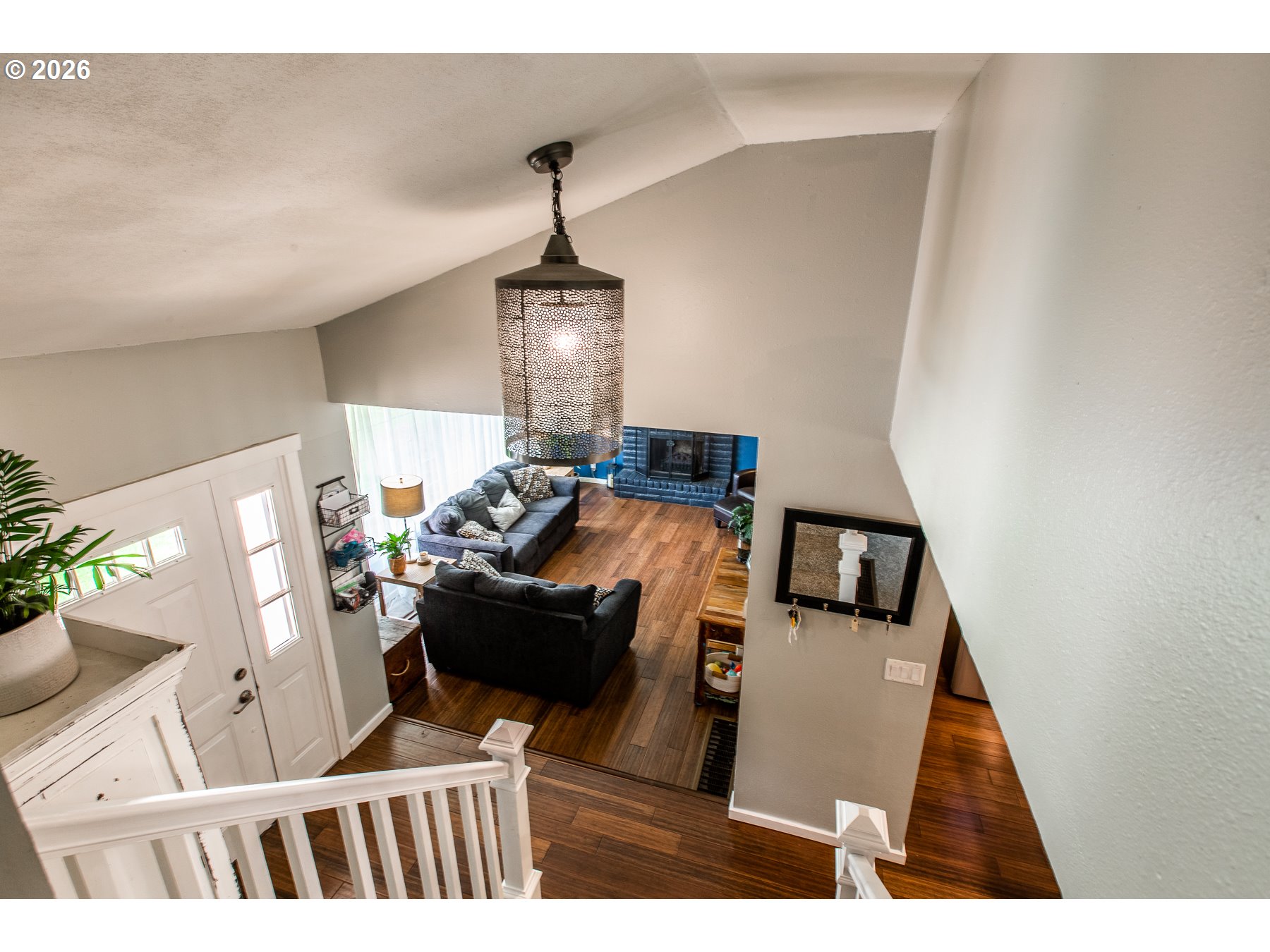 740 65th St Property Photo 16