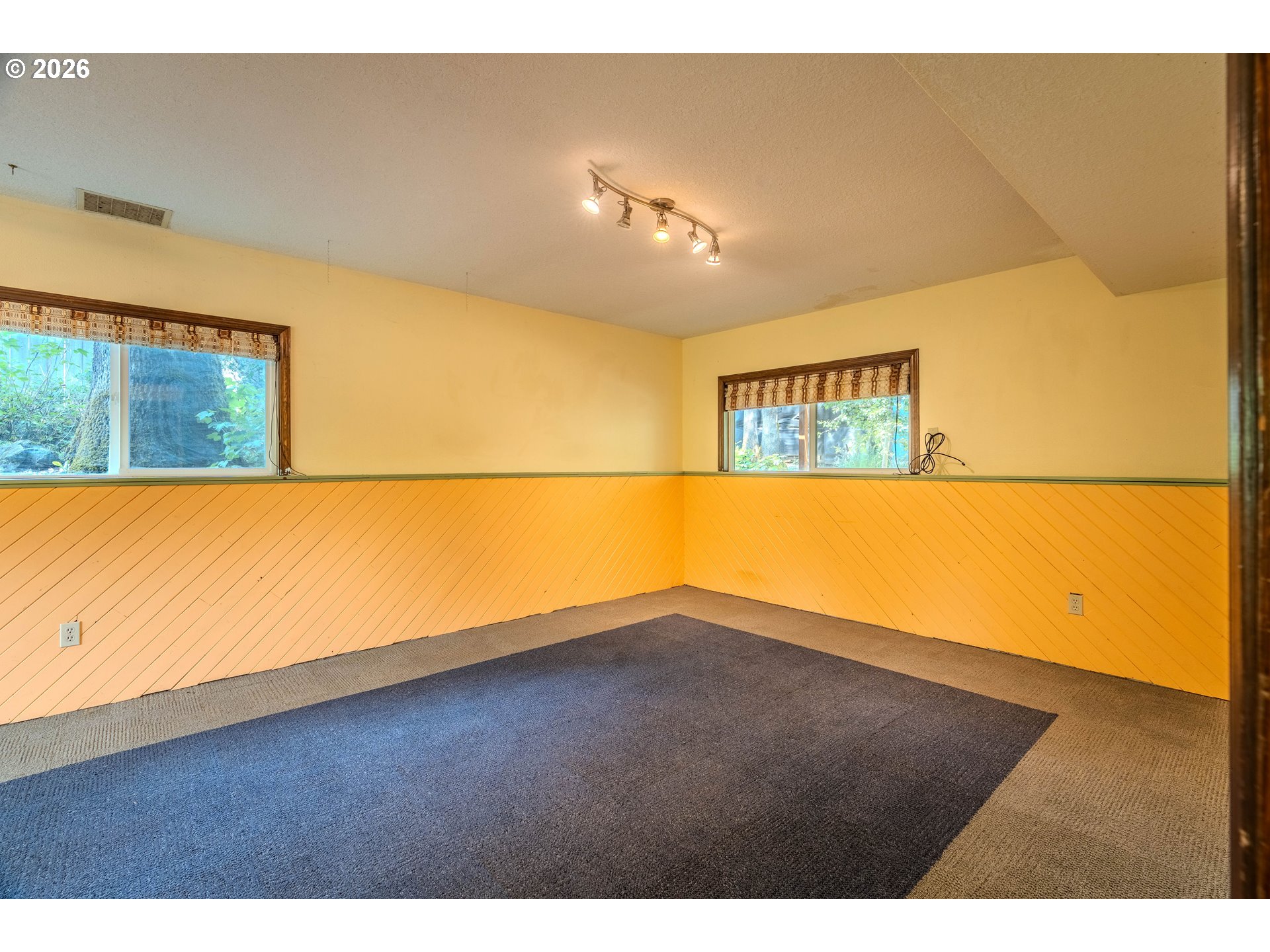 18130 Trevor Ct Property Photo 26
