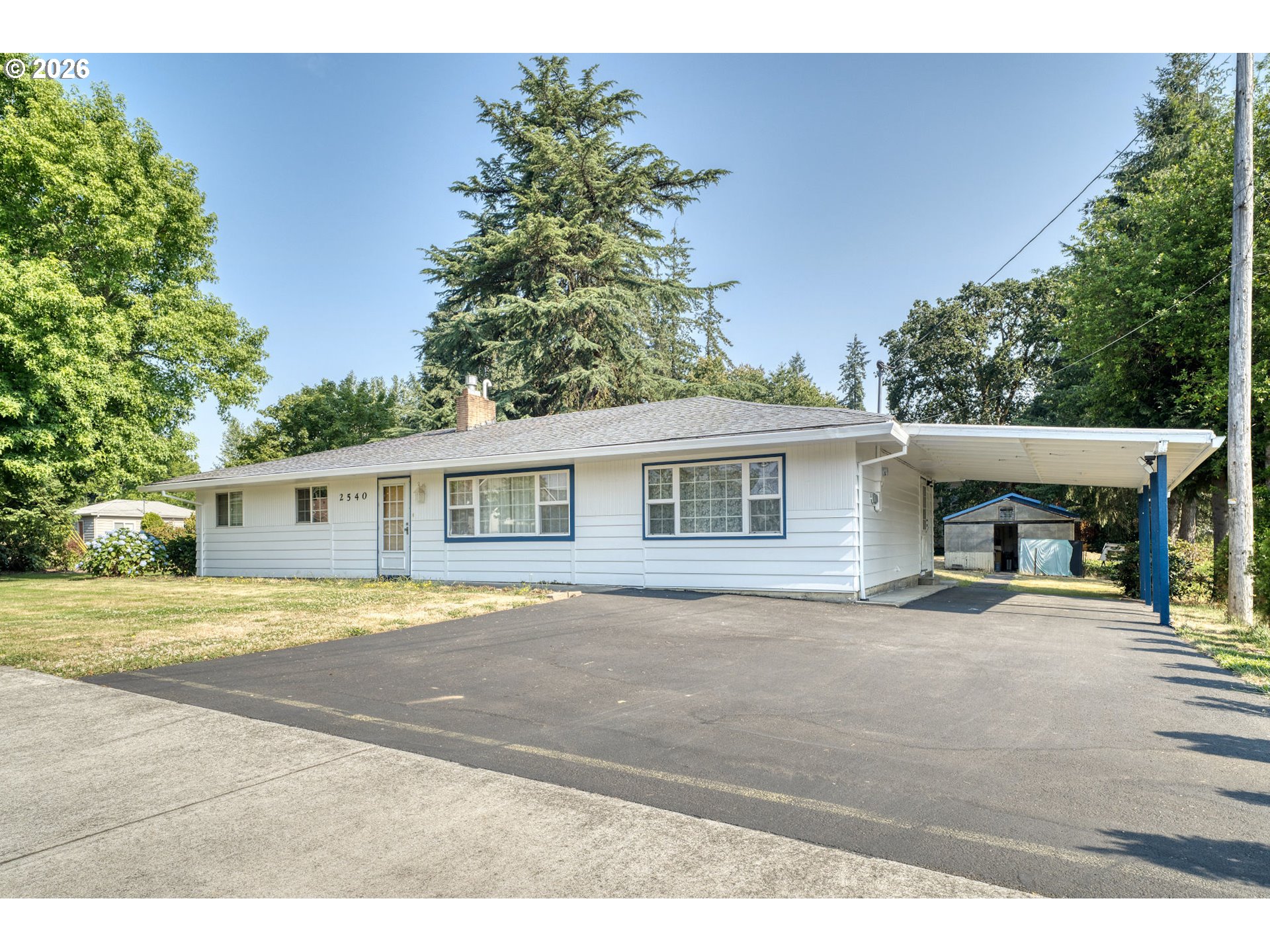 2540 Gable Rd Property Photo 2