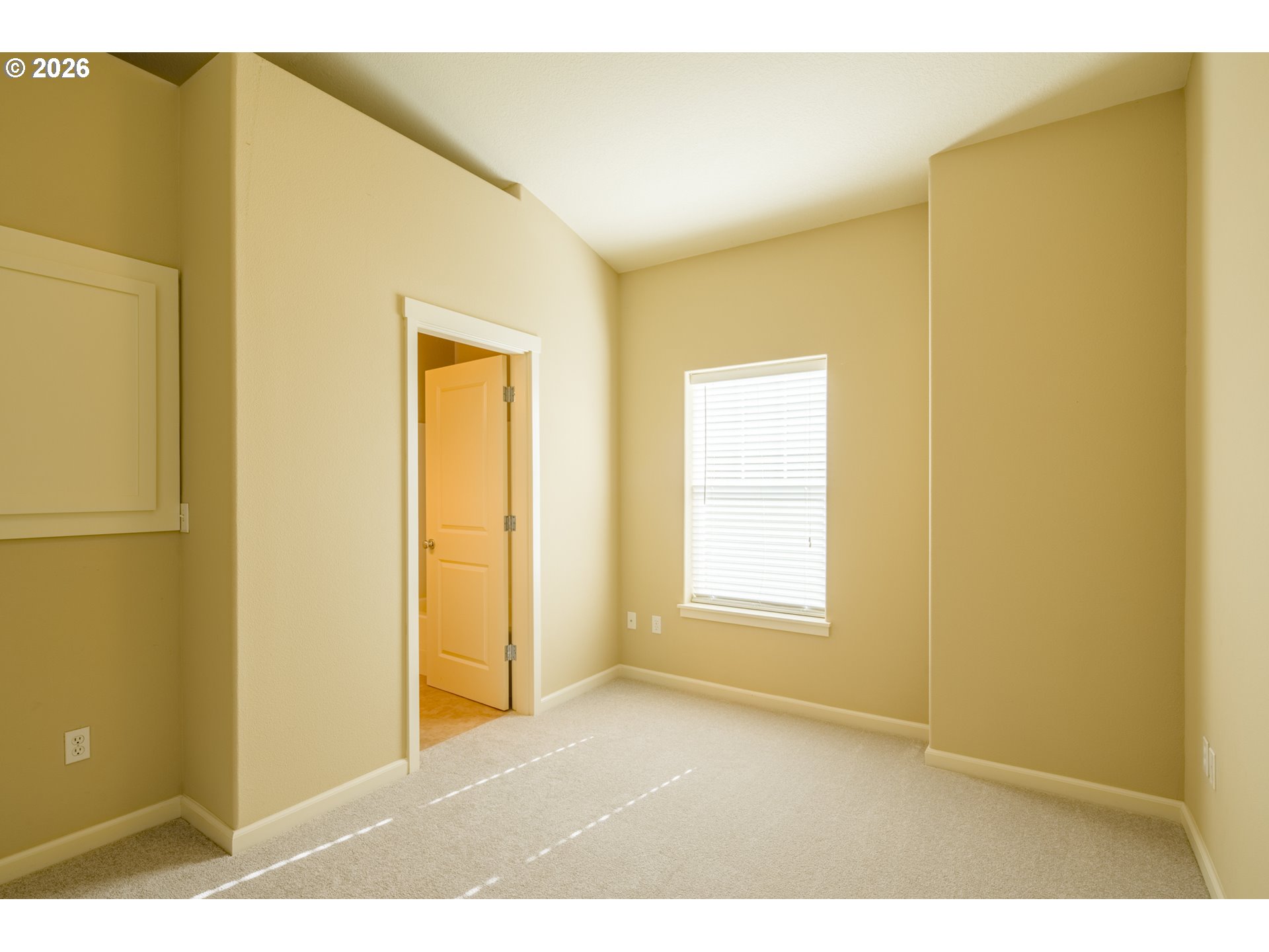 1070 Sw 170th Ave 203 Property Photo 14