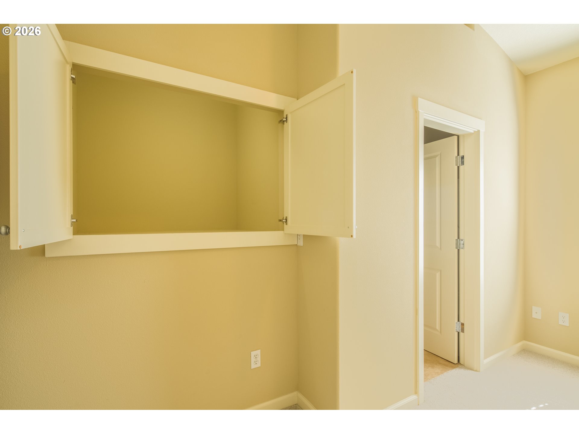 1070 Sw 170th Ave 203 Property Photo 16
