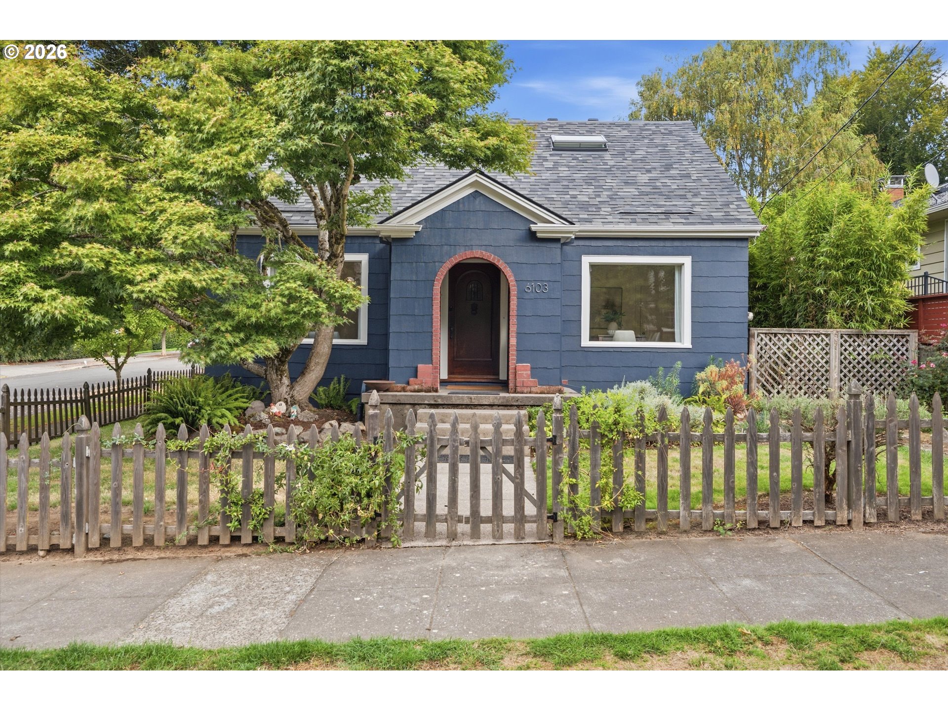 6103 Ne Davis St Property Photo 1