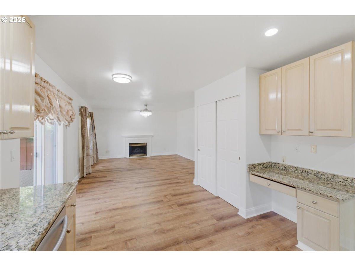4967 Sw Roseberry St Property Photo 11