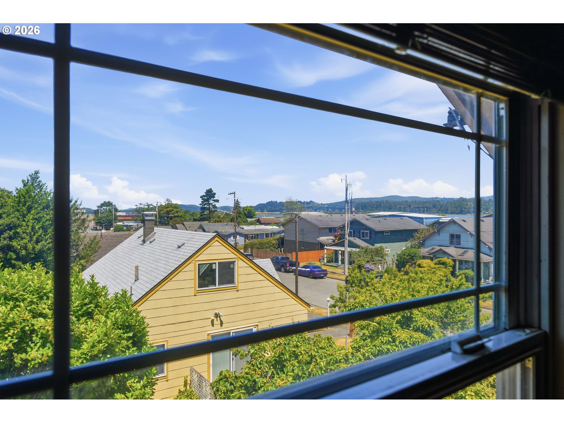 1954 Madrona St Property Photo 22