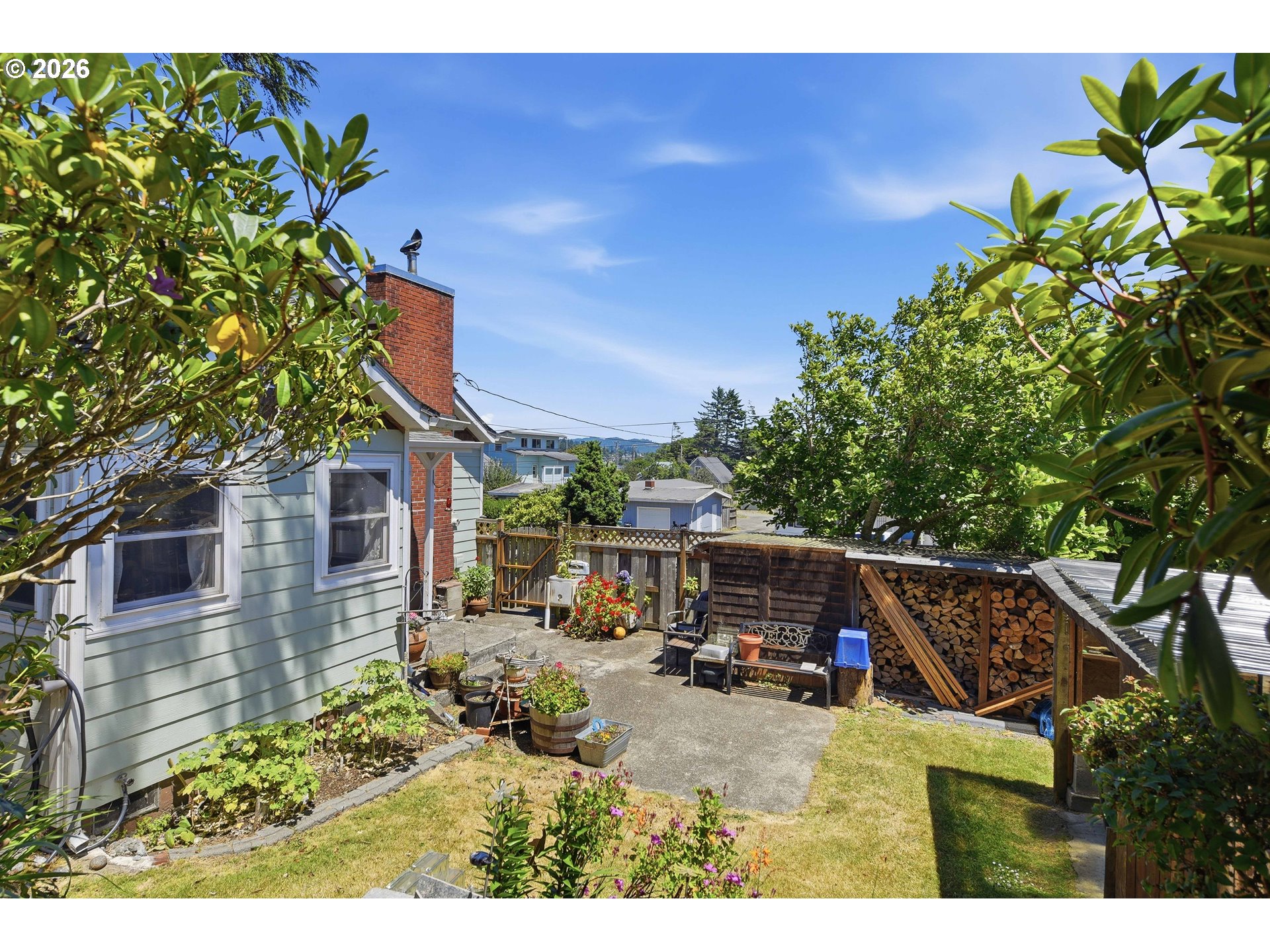 1954 Madrona St Property Photo 33