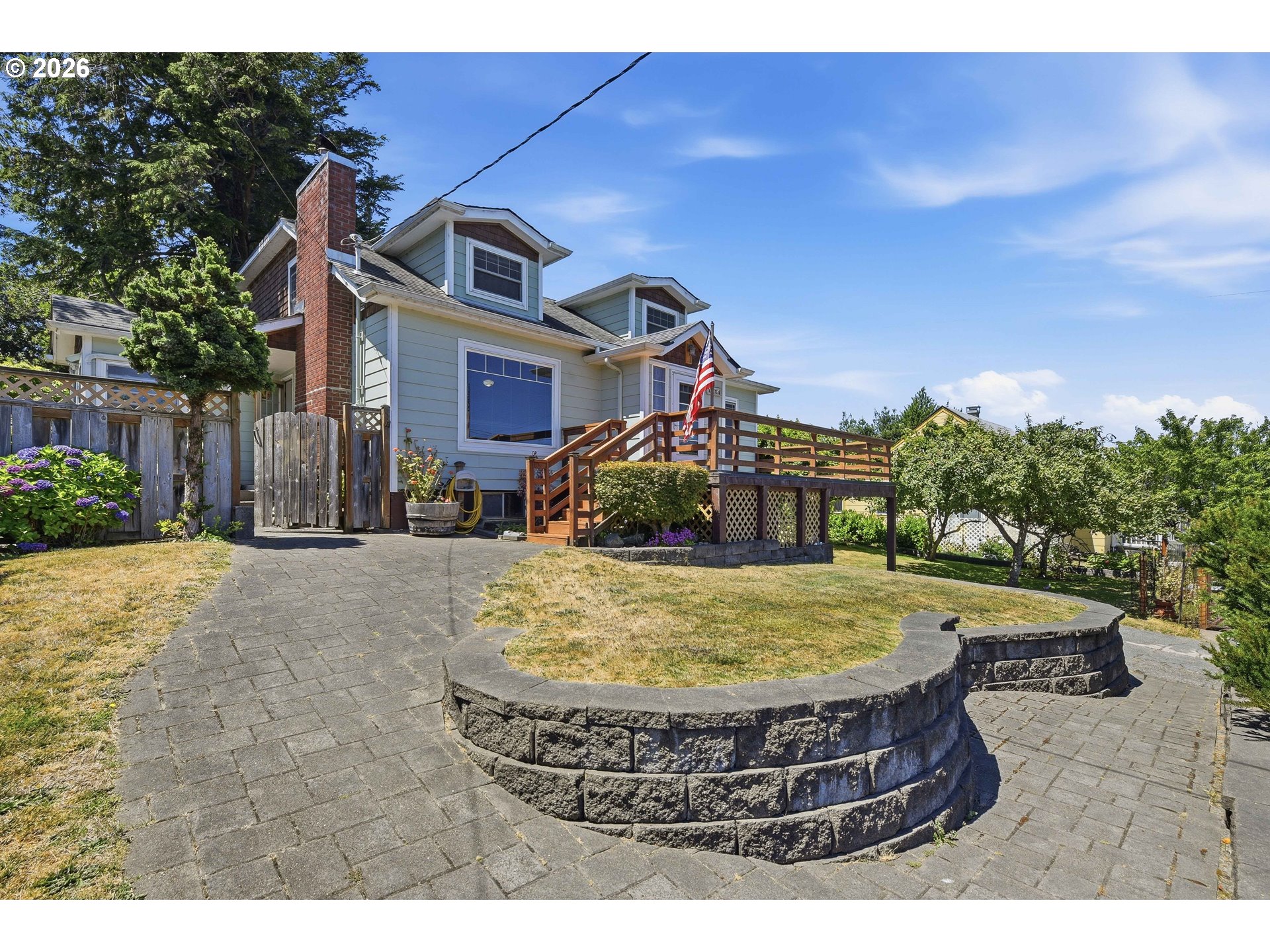 1954 Madrona St Property Photo 40